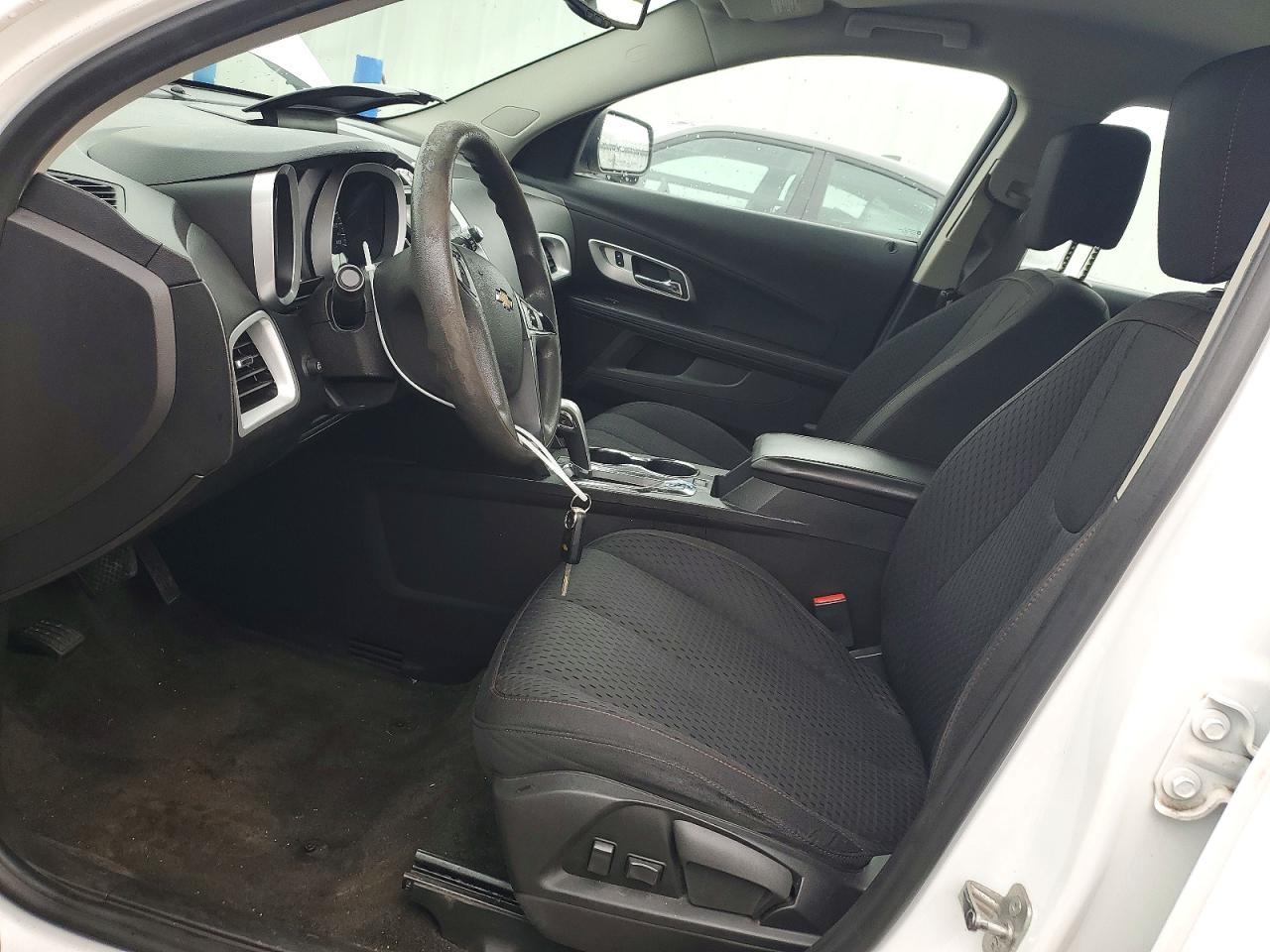 2015 Chevrolet Equinox Ls Белый vin: 2GNFLEEK1F6200112