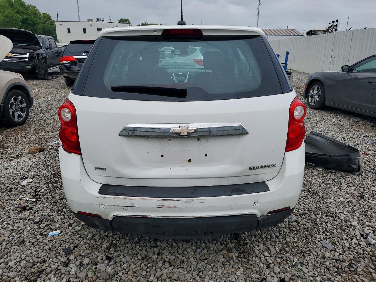 2015 Chevrolet Equinox Ls Белый vin: 2GNFLEEK1F6200112