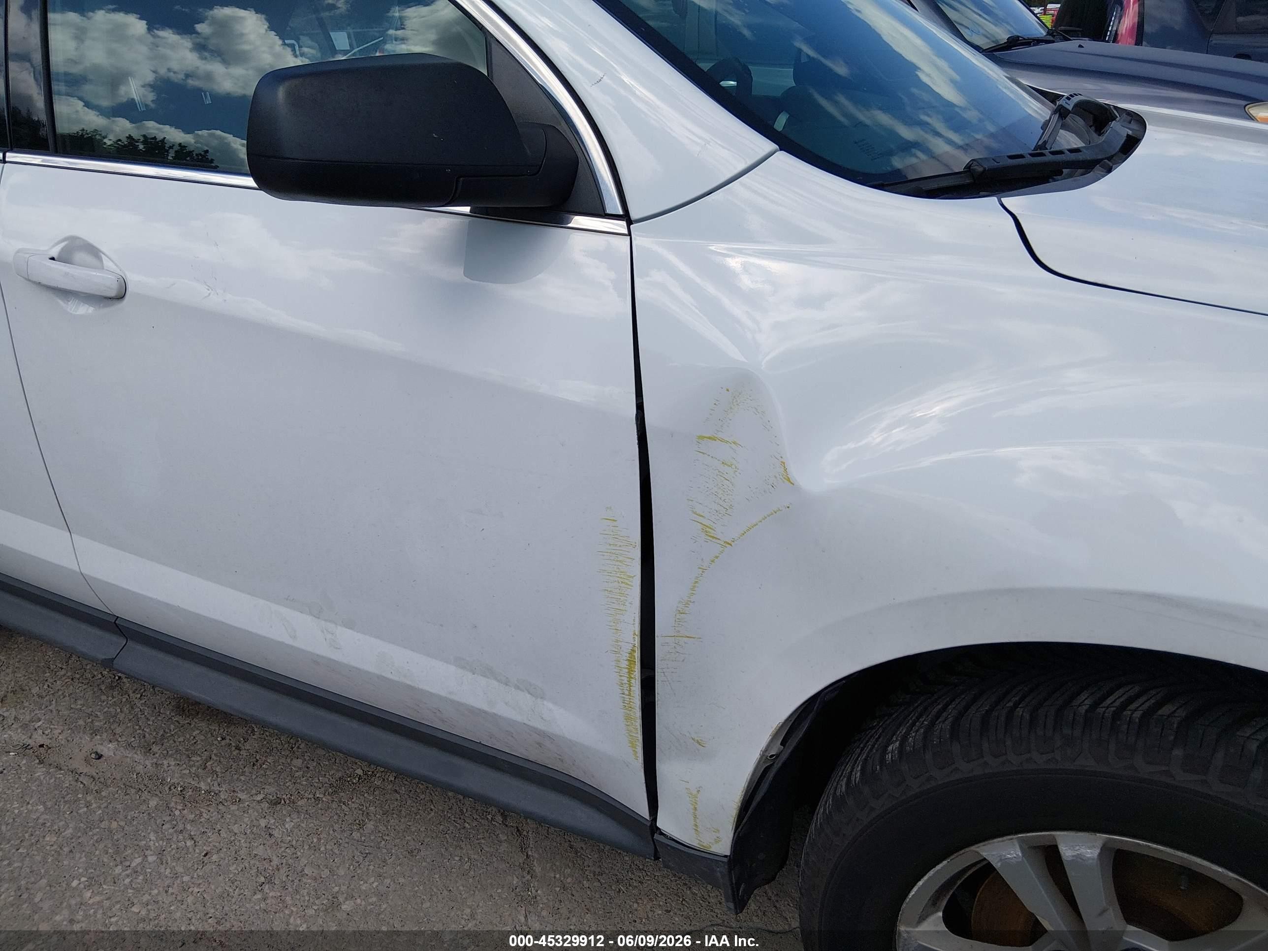 2014 Chevrolet Equinox Ls White vin: 2GNFLEEK2E6184601