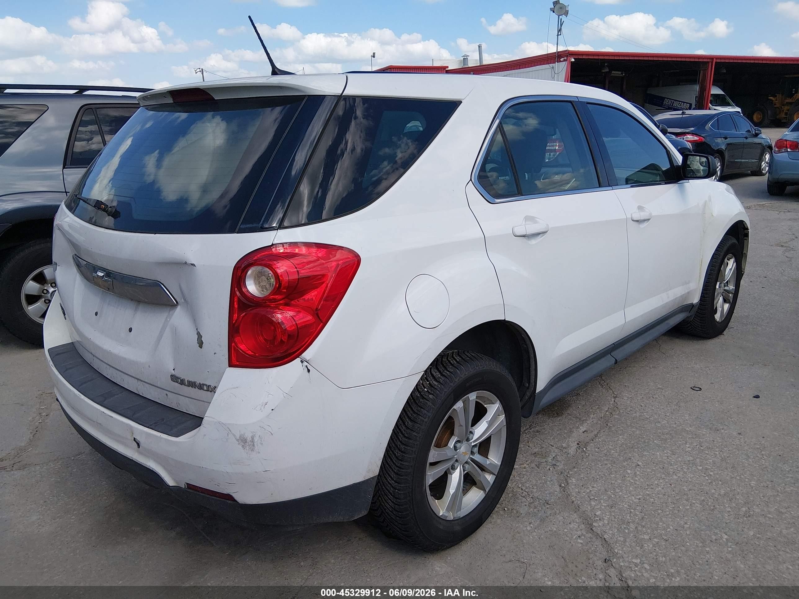 2014 Chevrolet Equinox Ls White vin: 2GNFLEEK2E6184601