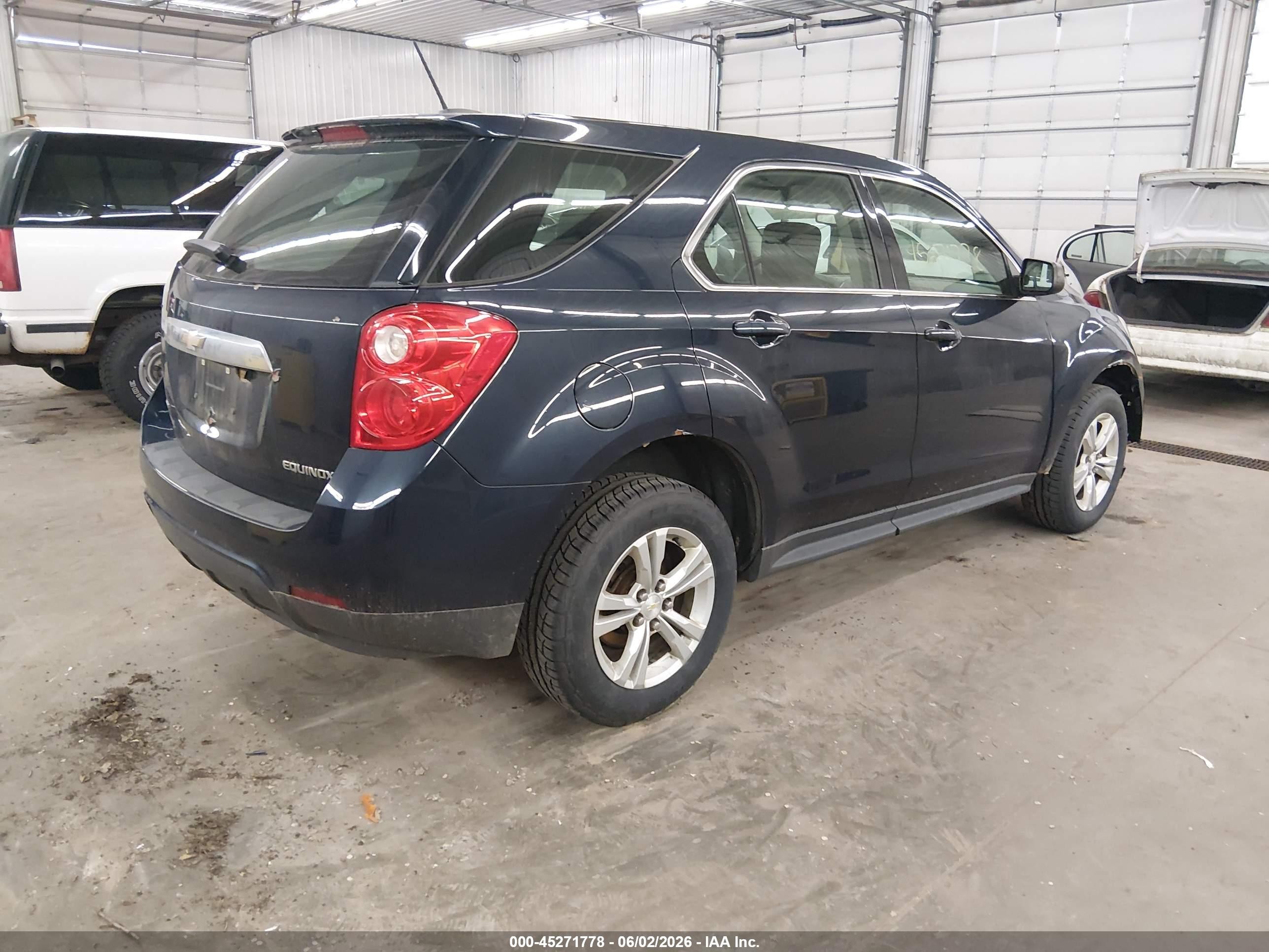 2015 Chevrolet Equinox Ls Dark Blue vin: 2GNFLEEK2F6195602