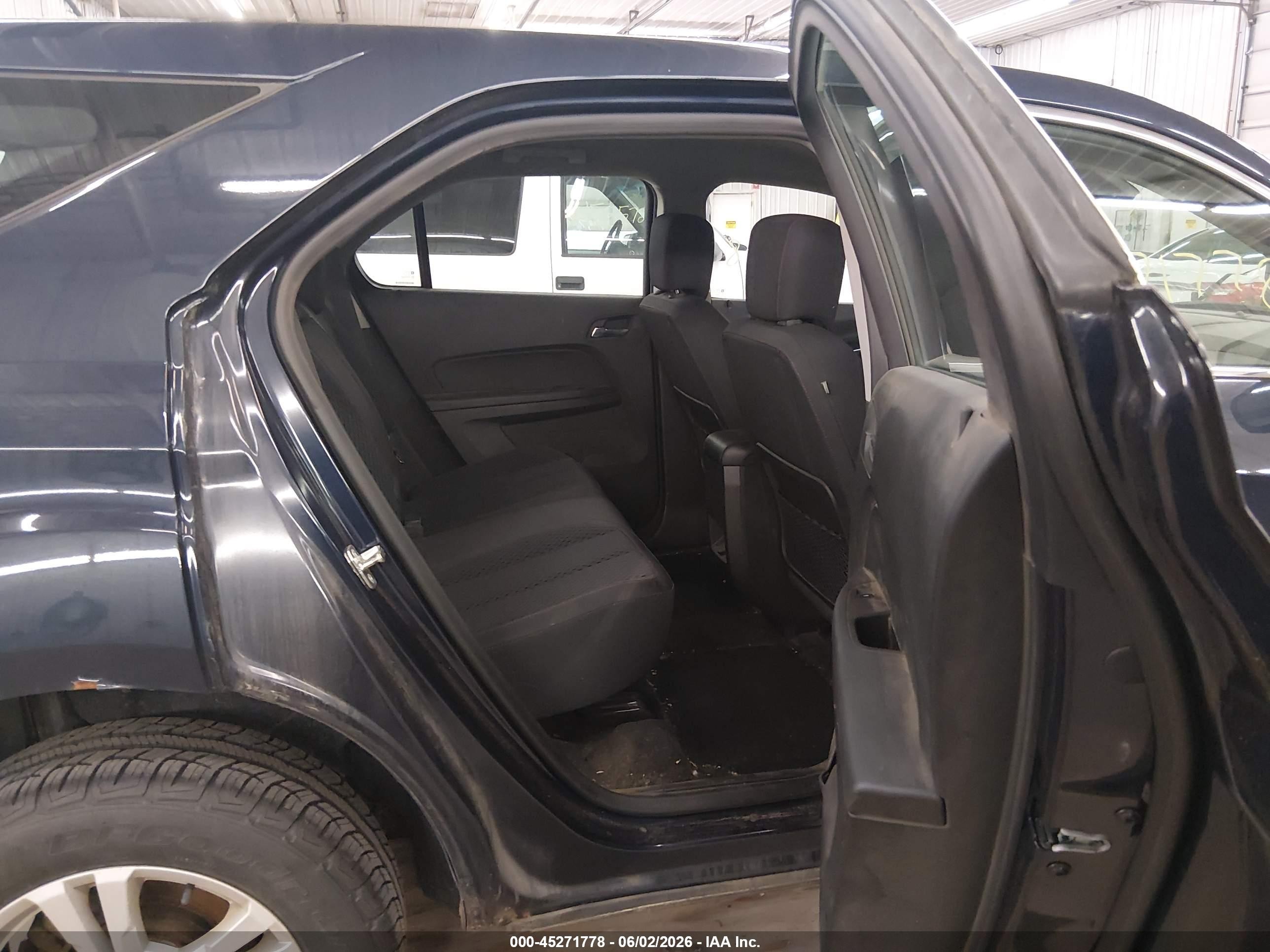 2015 Chevrolet Equinox Ls Dark Blue vin: 2GNFLEEK2F6195602