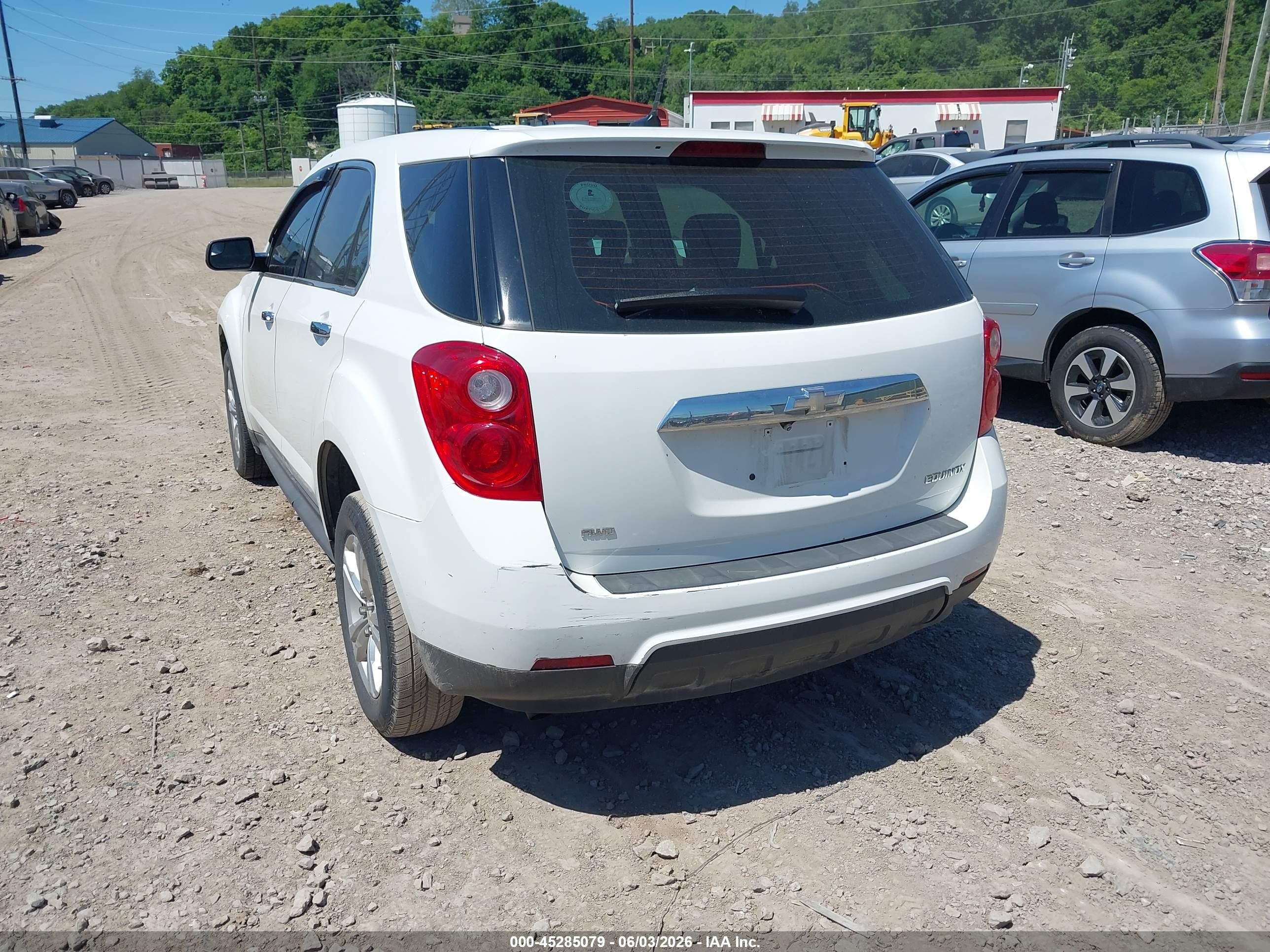 2014 Chevrolet Equinox Ls White vin: 2GNFLEEK3E6186955