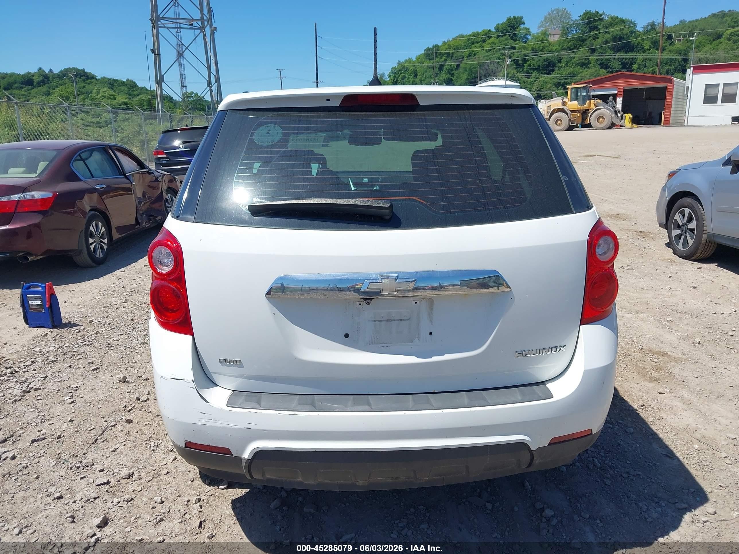 2014 Chevrolet Equinox Ls White vin: 2GNFLEEK3E6186955