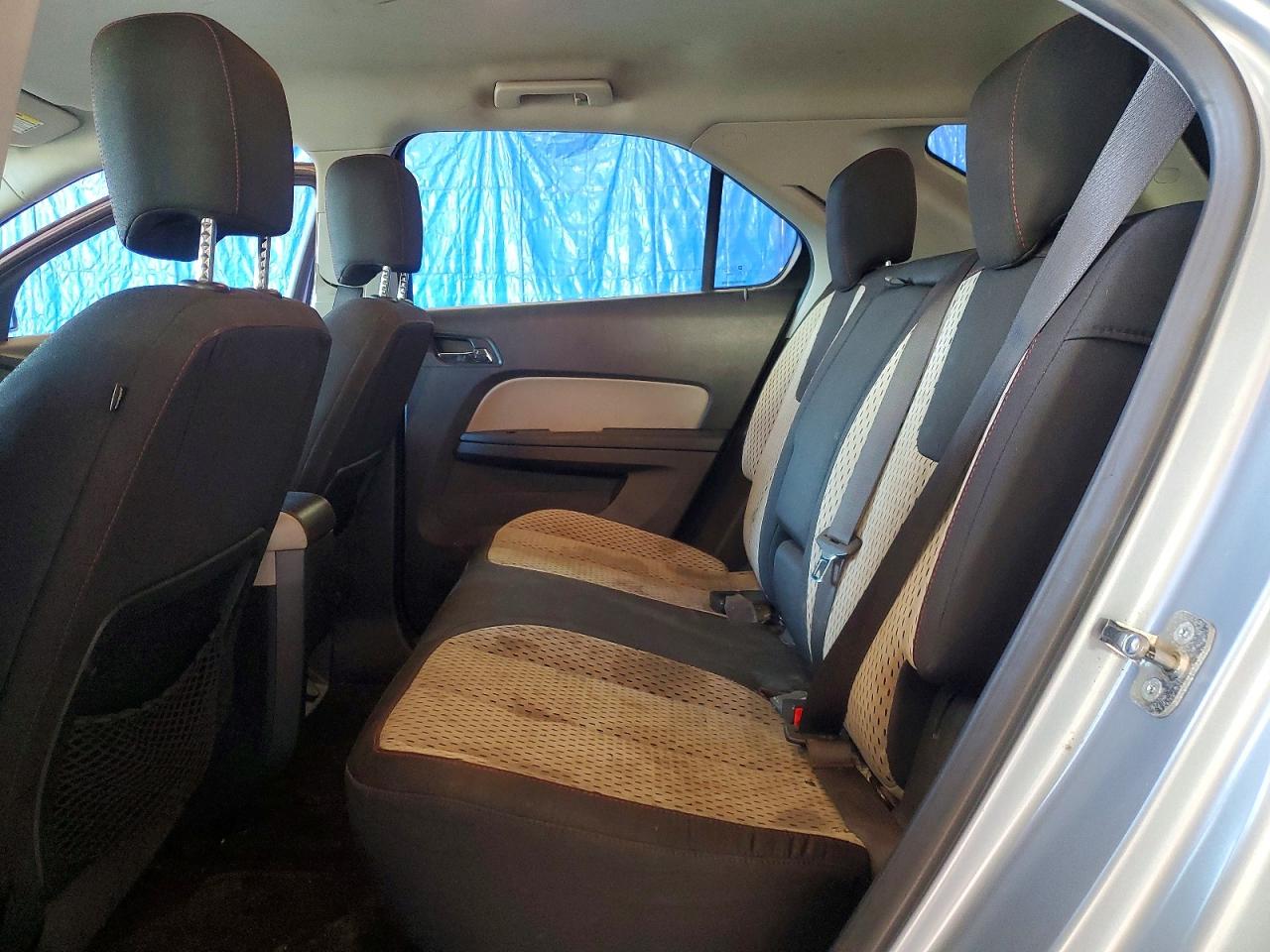 2015 Chevrolet Equinox Ls Серебряный vin: 2GNFLEEK3F6241678