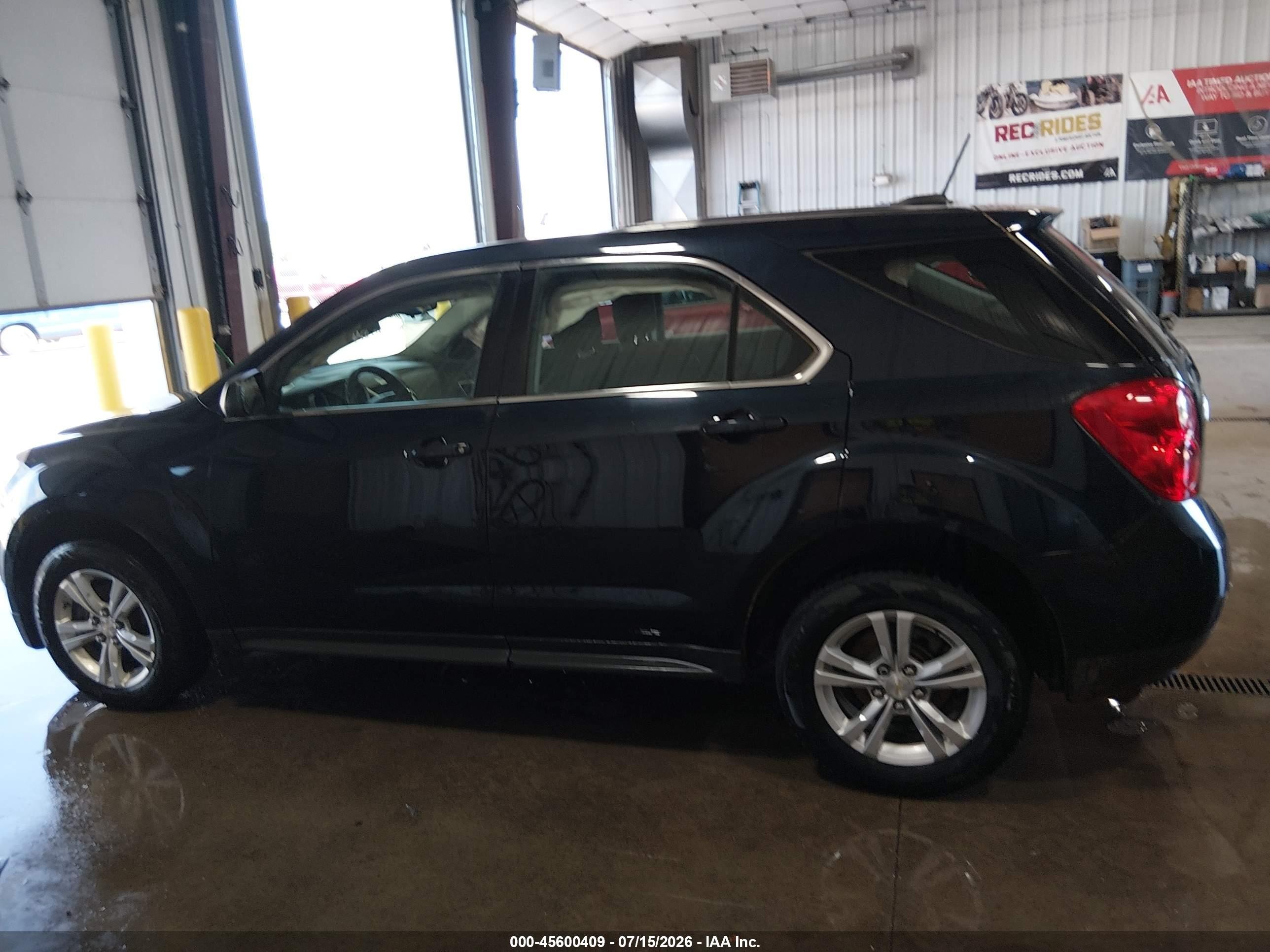 2015 Chevrolet Equinox Ls Dark Blue vin: 2GNFLEEK4F6149107