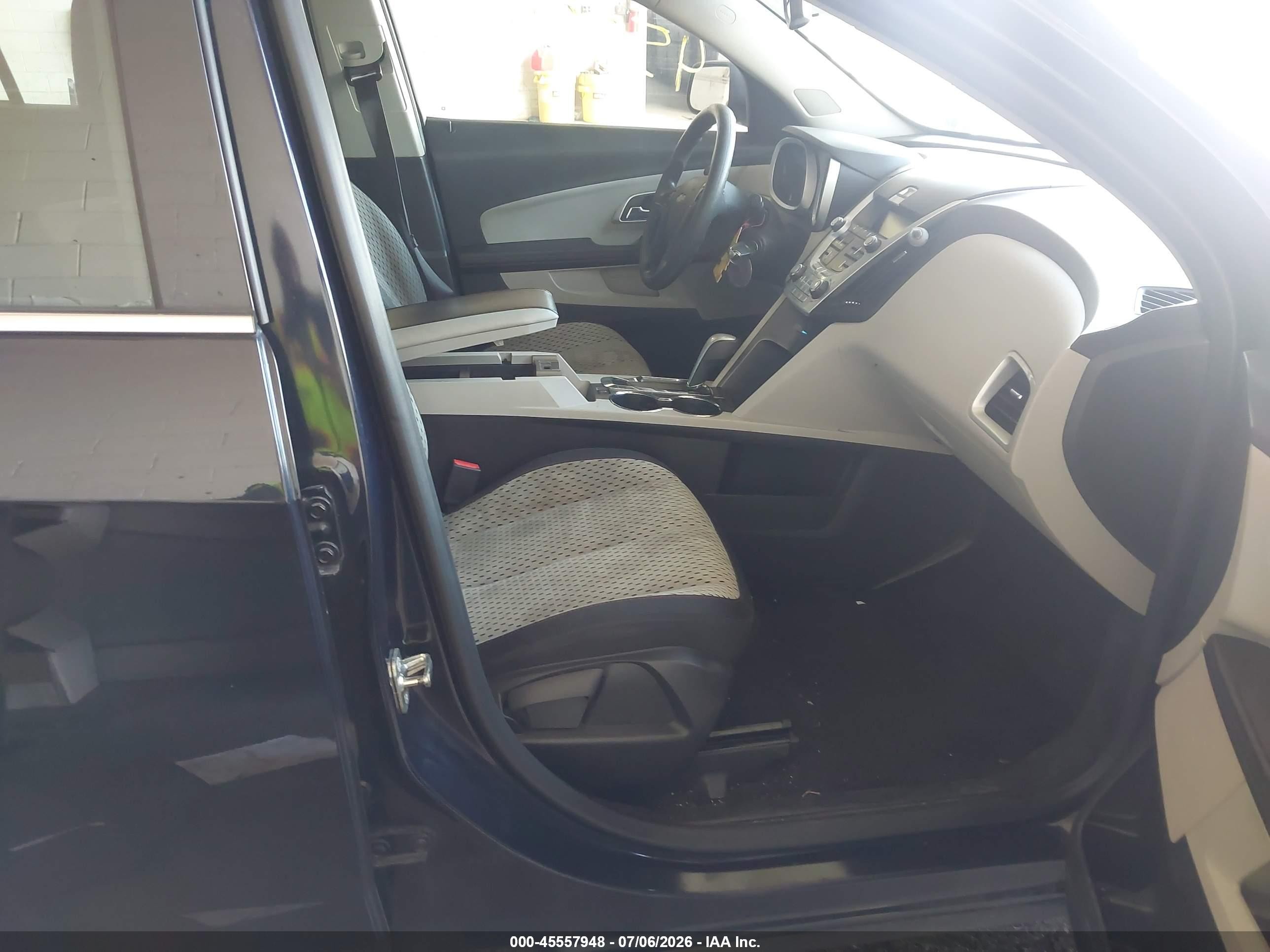 2015 Chevrolet Equinox Ls Blue vin: 2GNFLEEK4F6267853