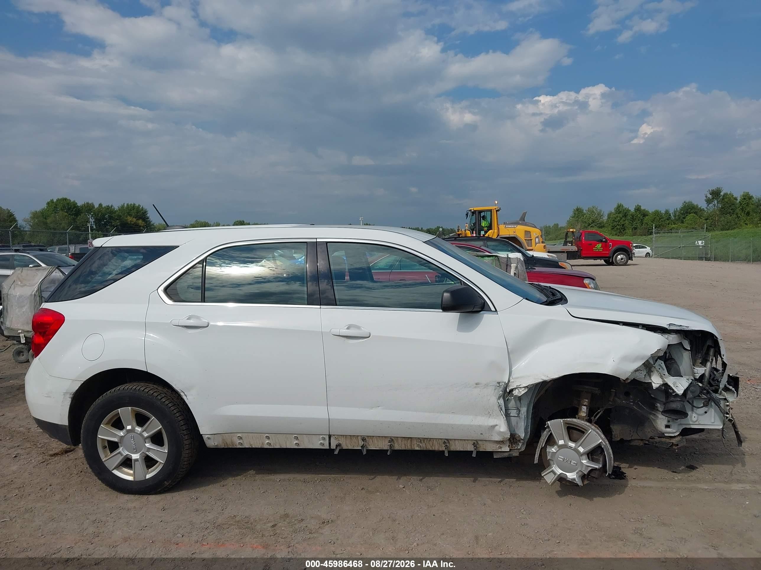 2015 Chevrolet Equinox Ls Белый vin: 2GNFLEEK4F6400336