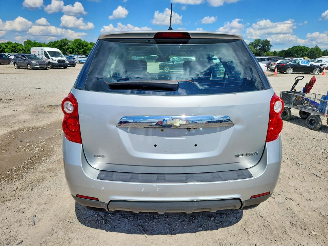 2014 Chevrolet Equinox Ls Silver vin: 2GNFLEEK5E6357592