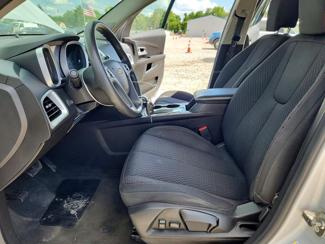2014 Chevrolet Equinox Ls Silver vin: 2GNFLEEK5E6357592