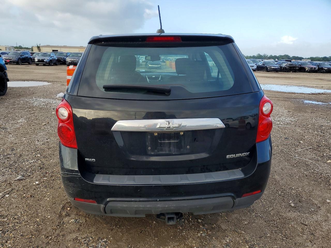 2015 Chevrolet Equinox Ls Черный vin: 2GNFLEEK5F6241942