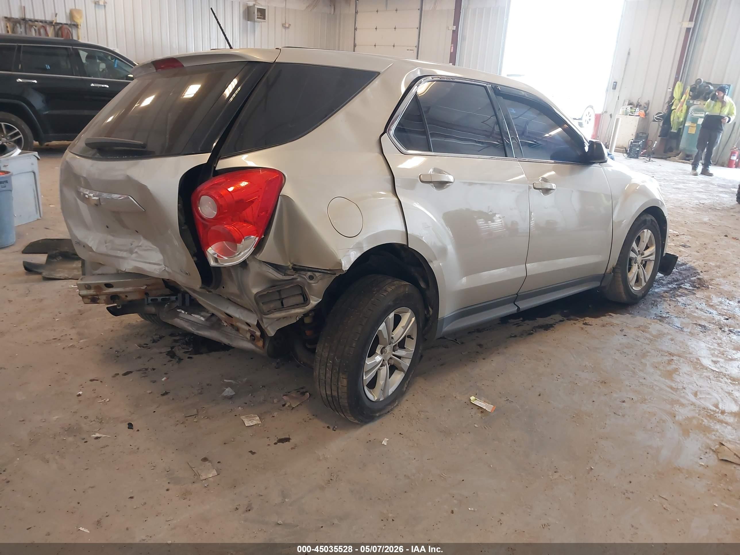 2015 Chevrolet Equinox Ls Gold vin: 2GNFLEEK8F6126820