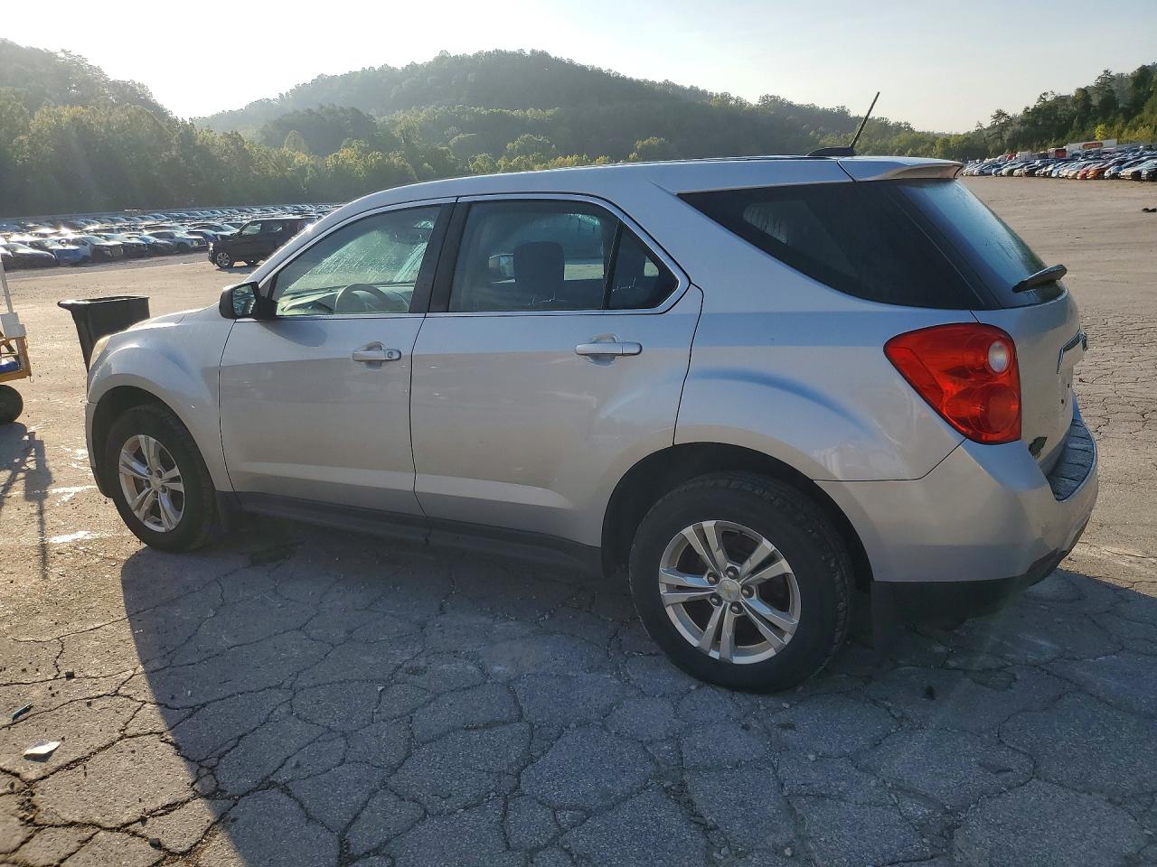 2015 Chevrolet Equinox Ls Silver vin: 2GNFLEEK8F6168565
