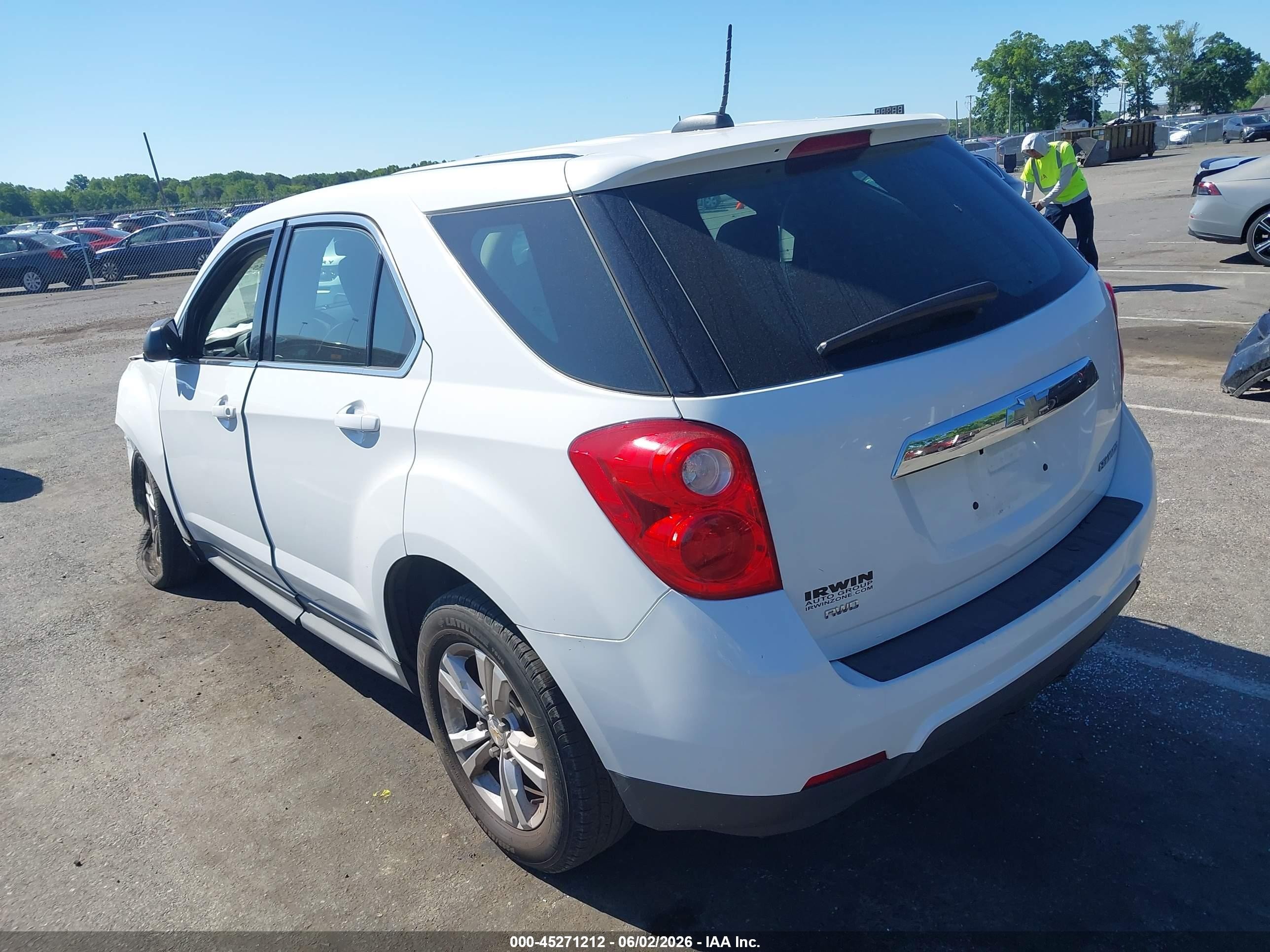 2015 Chevrolet Equinox Ls White vin: 2GNFLEEK8F6184801