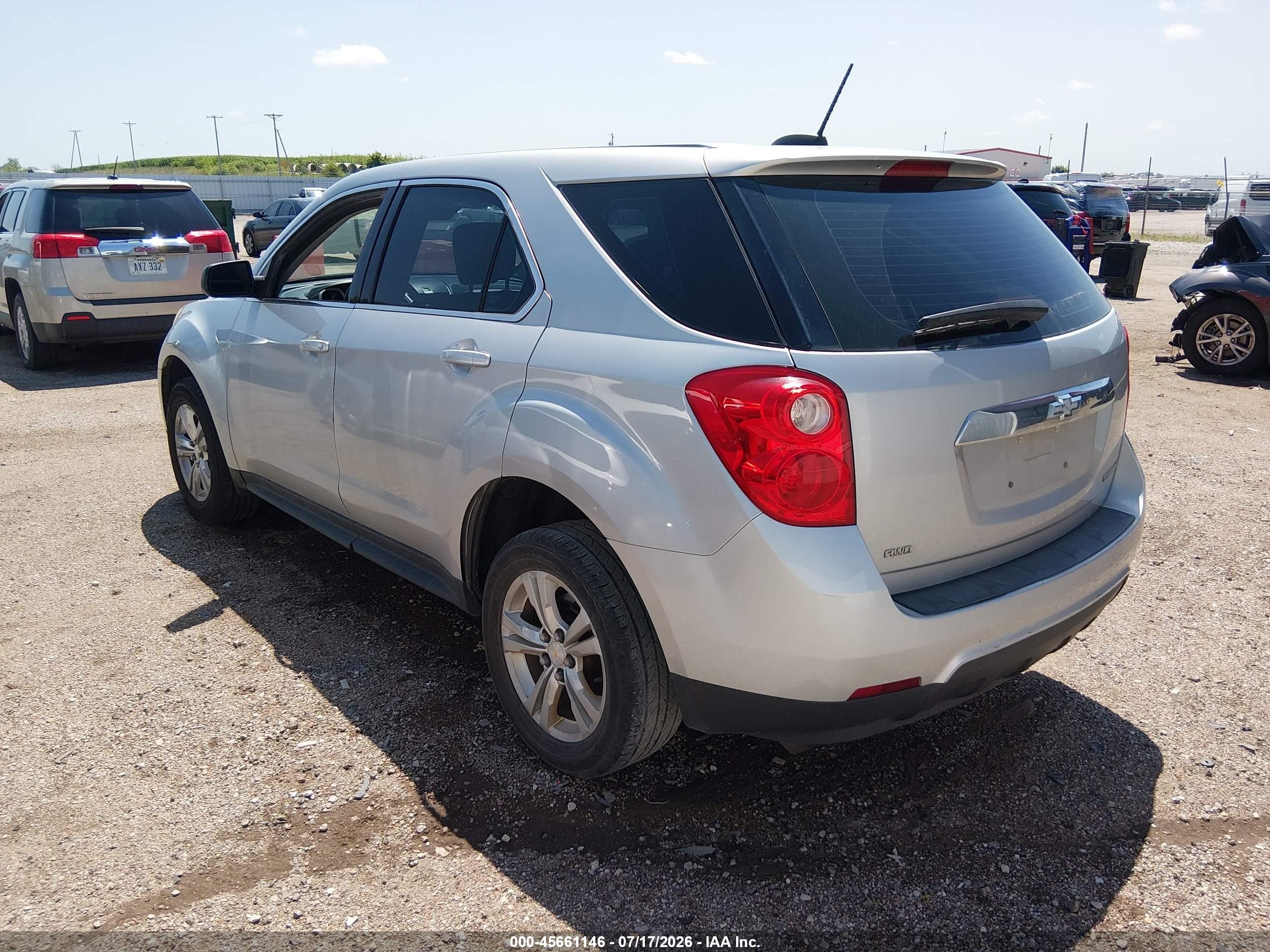 2015 Chevrolet Equinox Ls Silver vin: 2GNFLEEK8F6194387