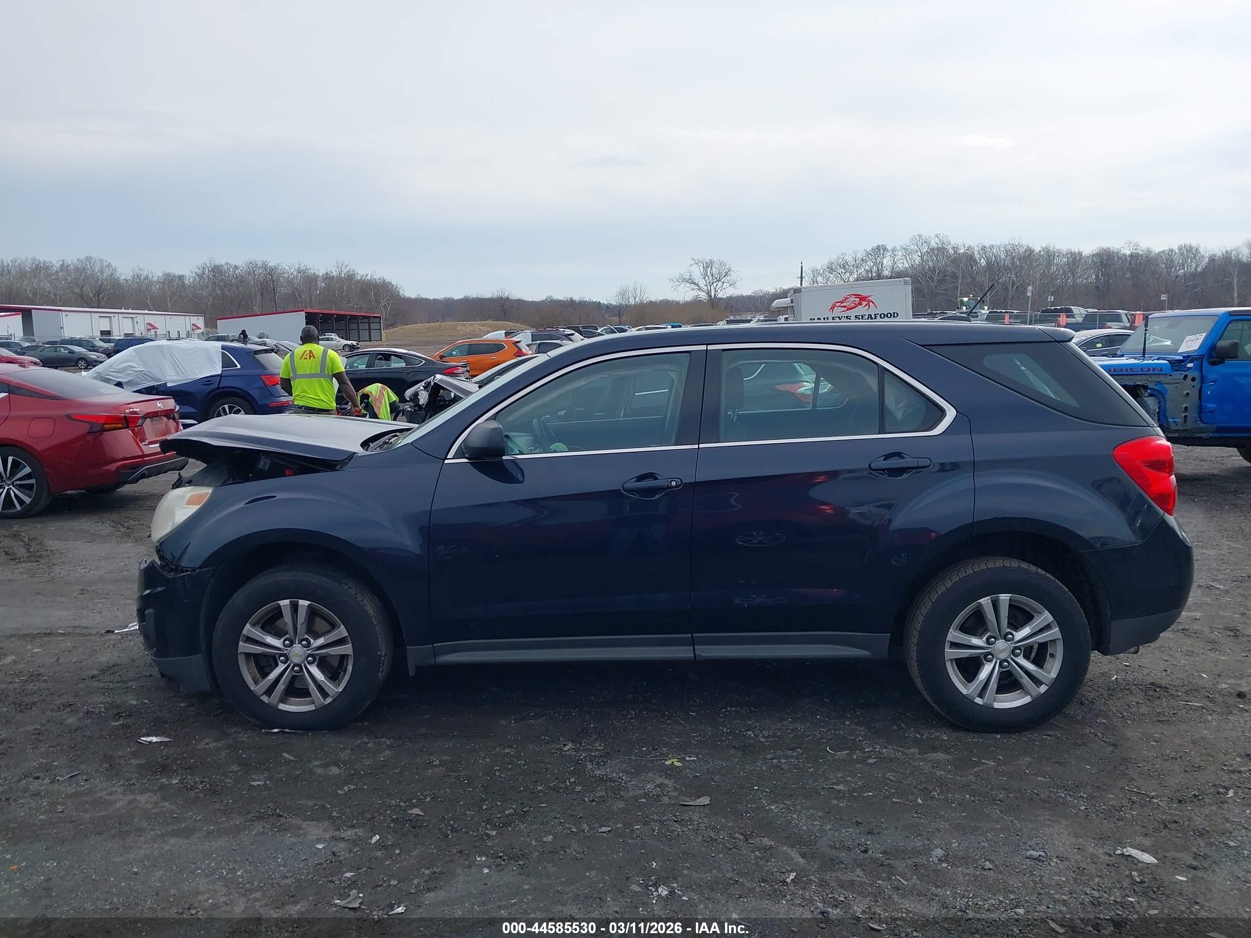 2015 Chevrolet Equinox Ls Blue vin: 2GNFLEEK8F6285904