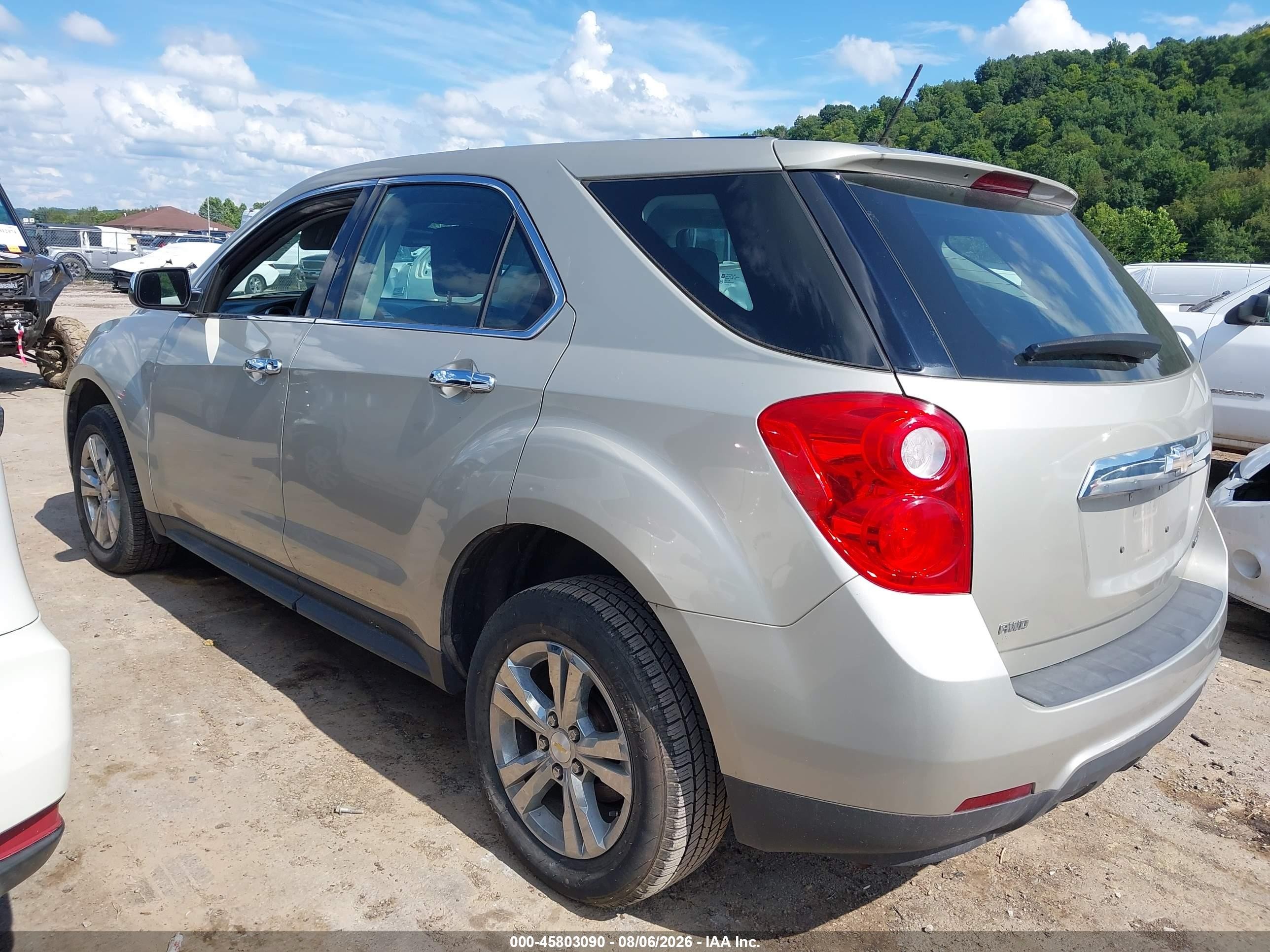 2015 Chevrolet Equinox Ls White vin: 2GNFLEEK8F6369673