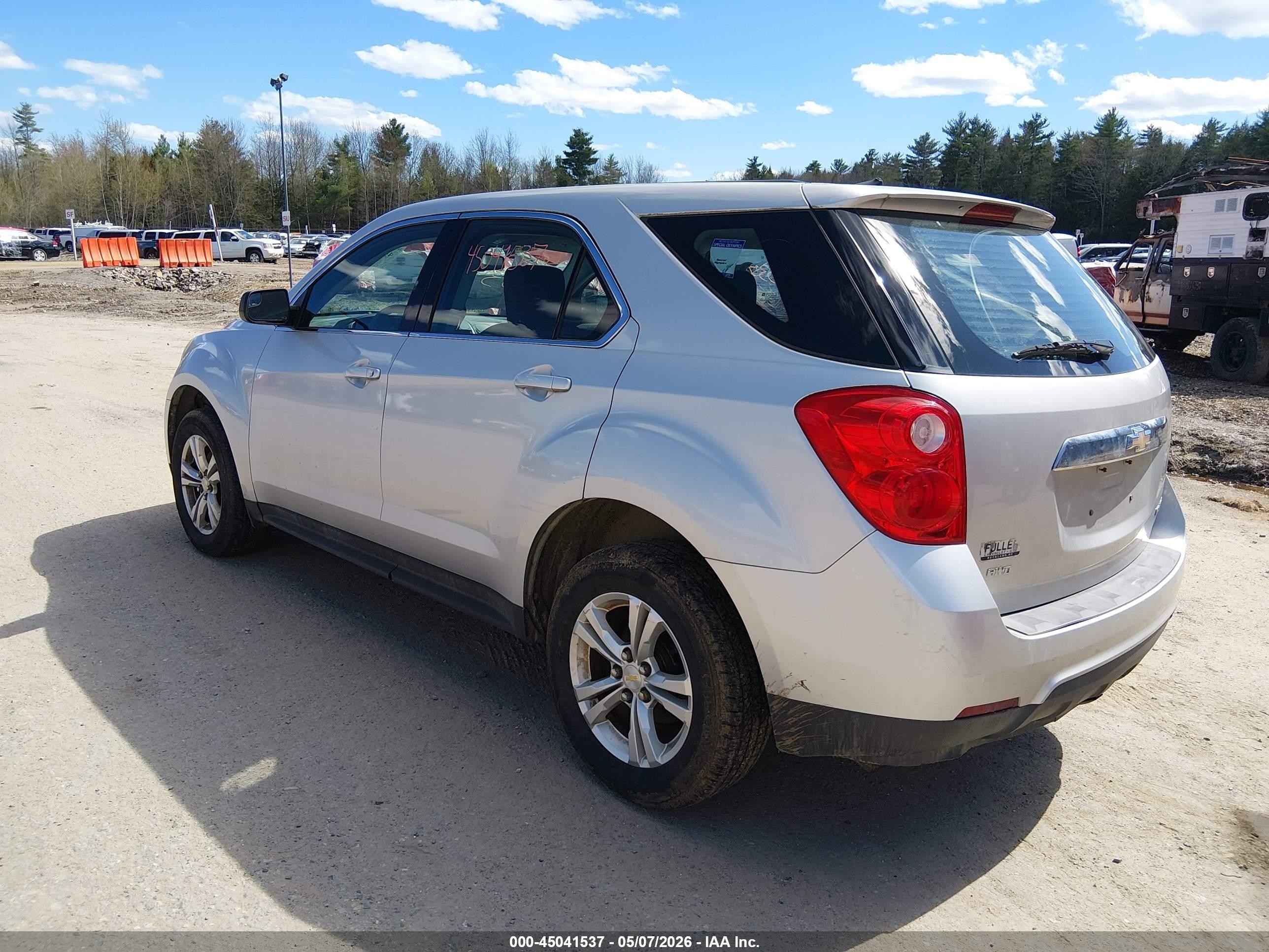 2014 Chevrolet Equinox Ls Серебряный vin: 2GNFLEEK9E6209252