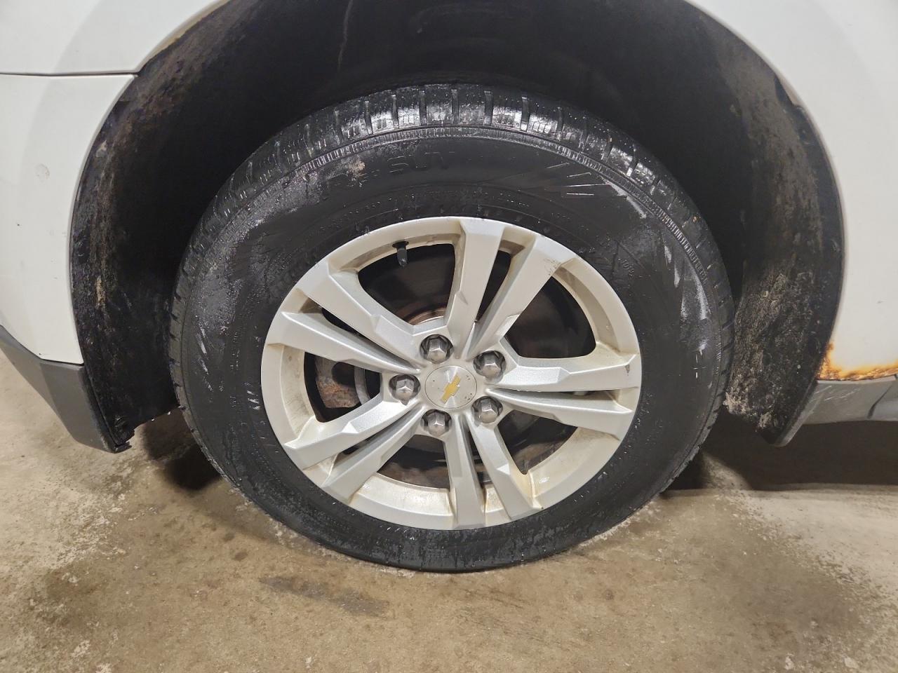 2014 Chevrolet Equinox Ls White vin: 2GNFLEEK9E6337085 Damage: Left Front Wheel, Curb Rash, 1 To 2 Inches
