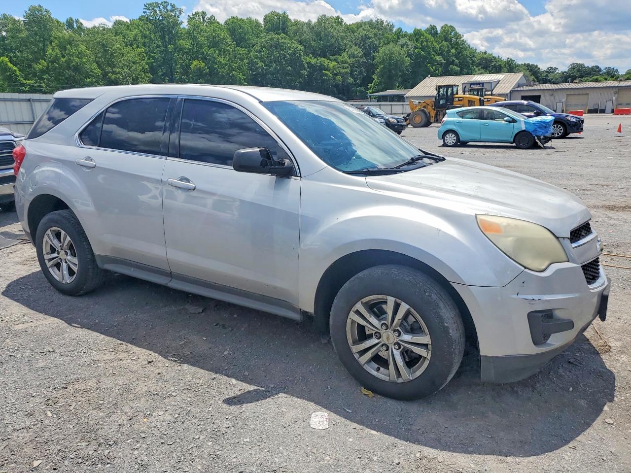 2014 Chevrolet Equinox Ls Silver vin: 2GNFLEEKXE6361704