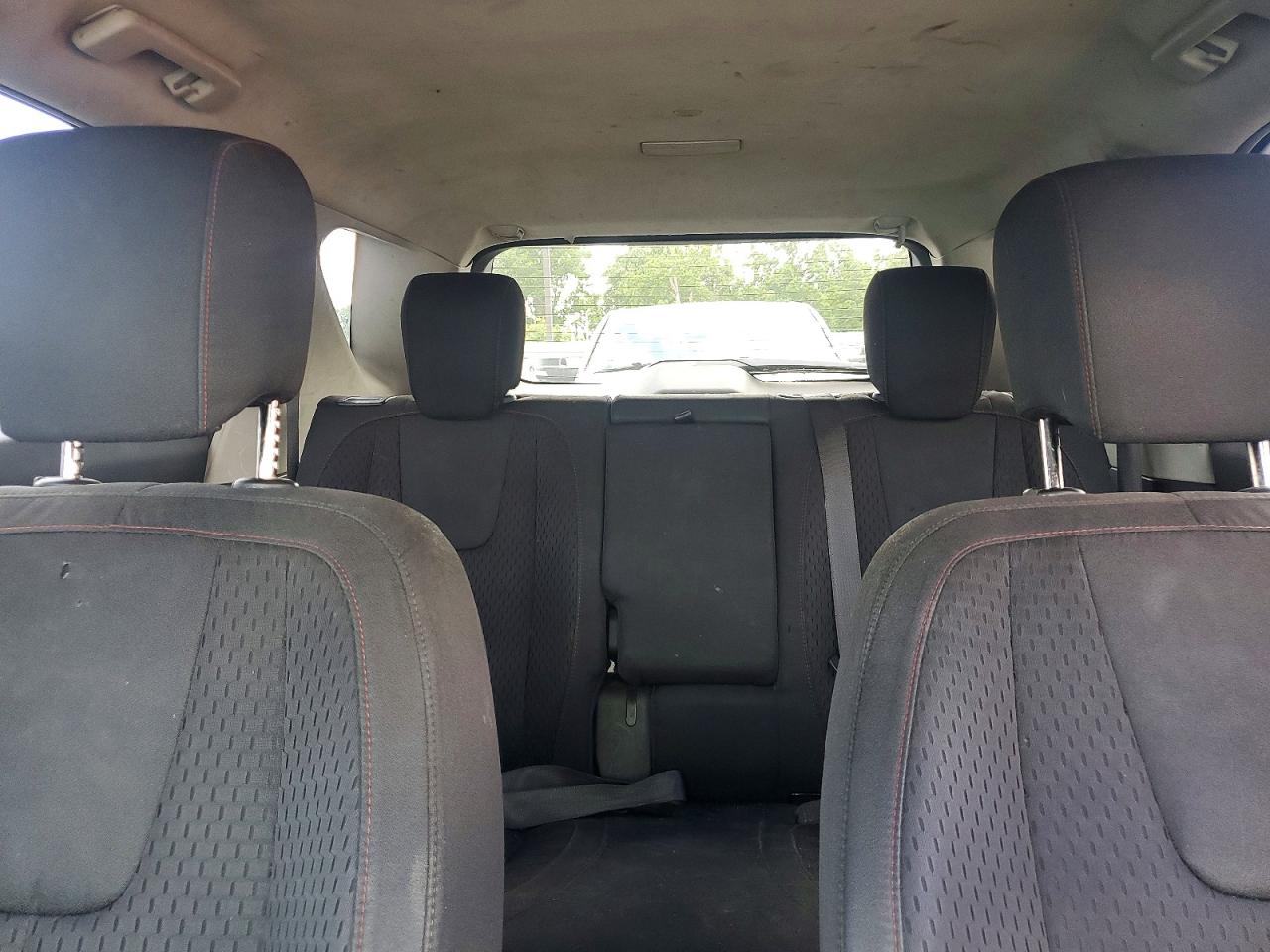 2014 Chevrolet Equinox Ls Silver vin: 2GNFLEEKXE6361704