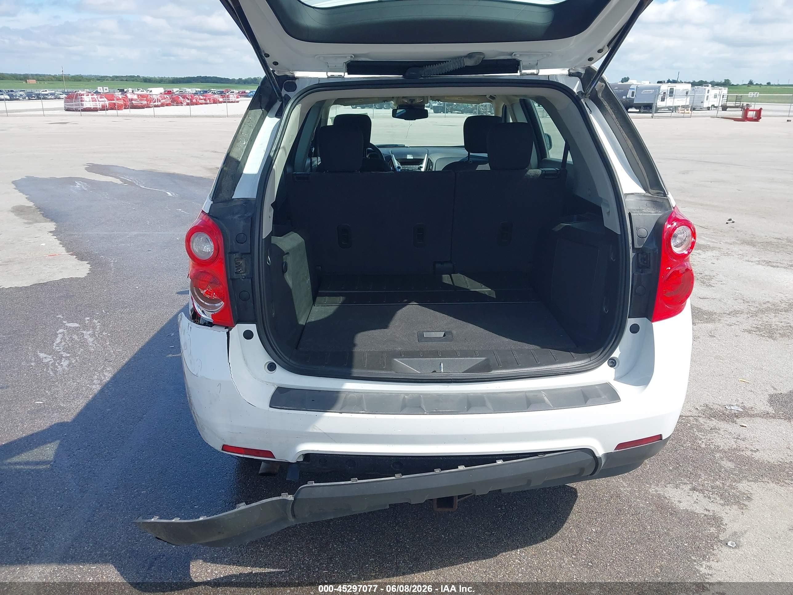 2015 Chevrolet Equinox Ls White vin: 2GNFLEEKXF6129265