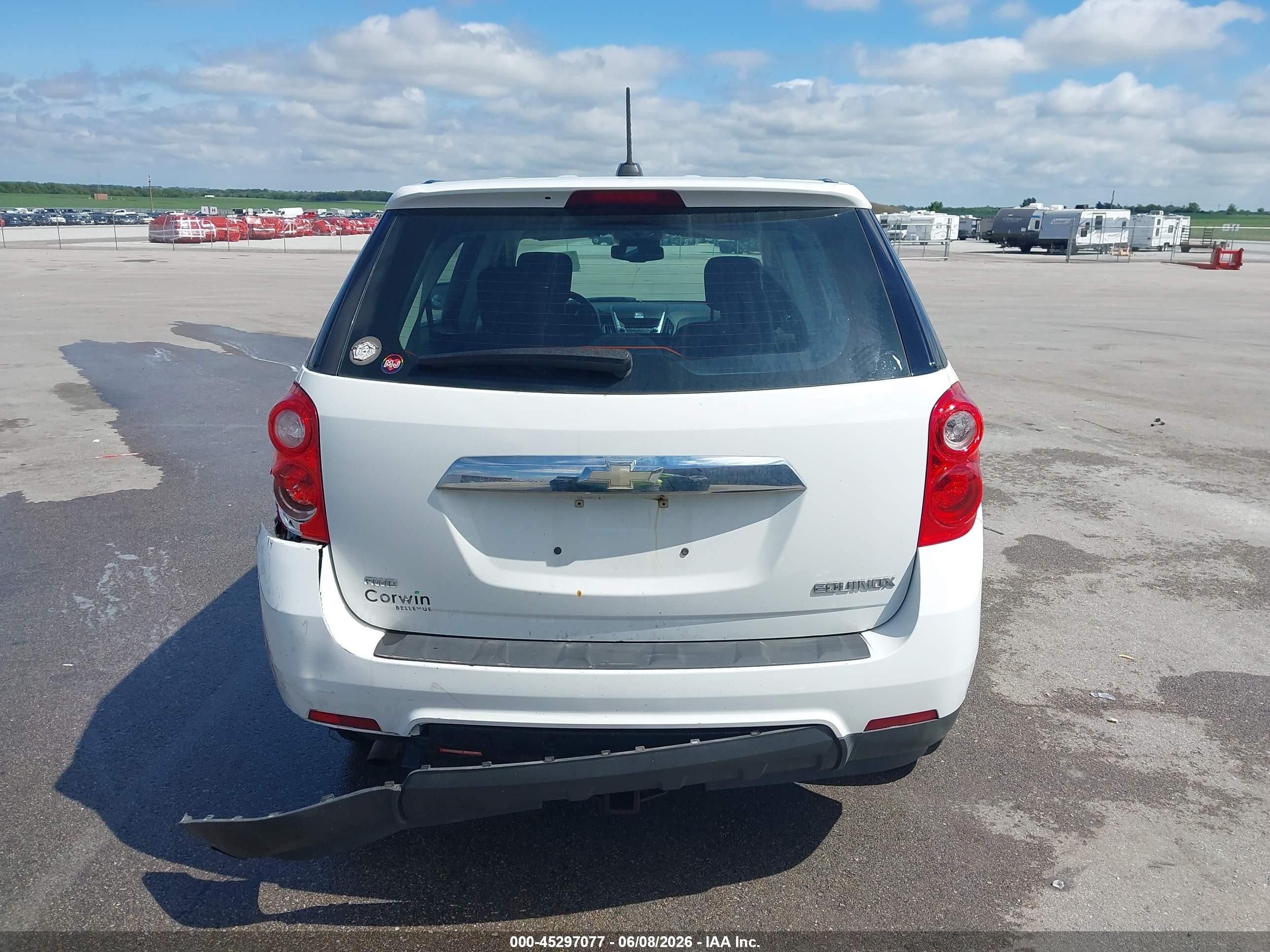 2015 Chevrolet Equinox Ls White vin: 2GNFLEEKXF6129265
