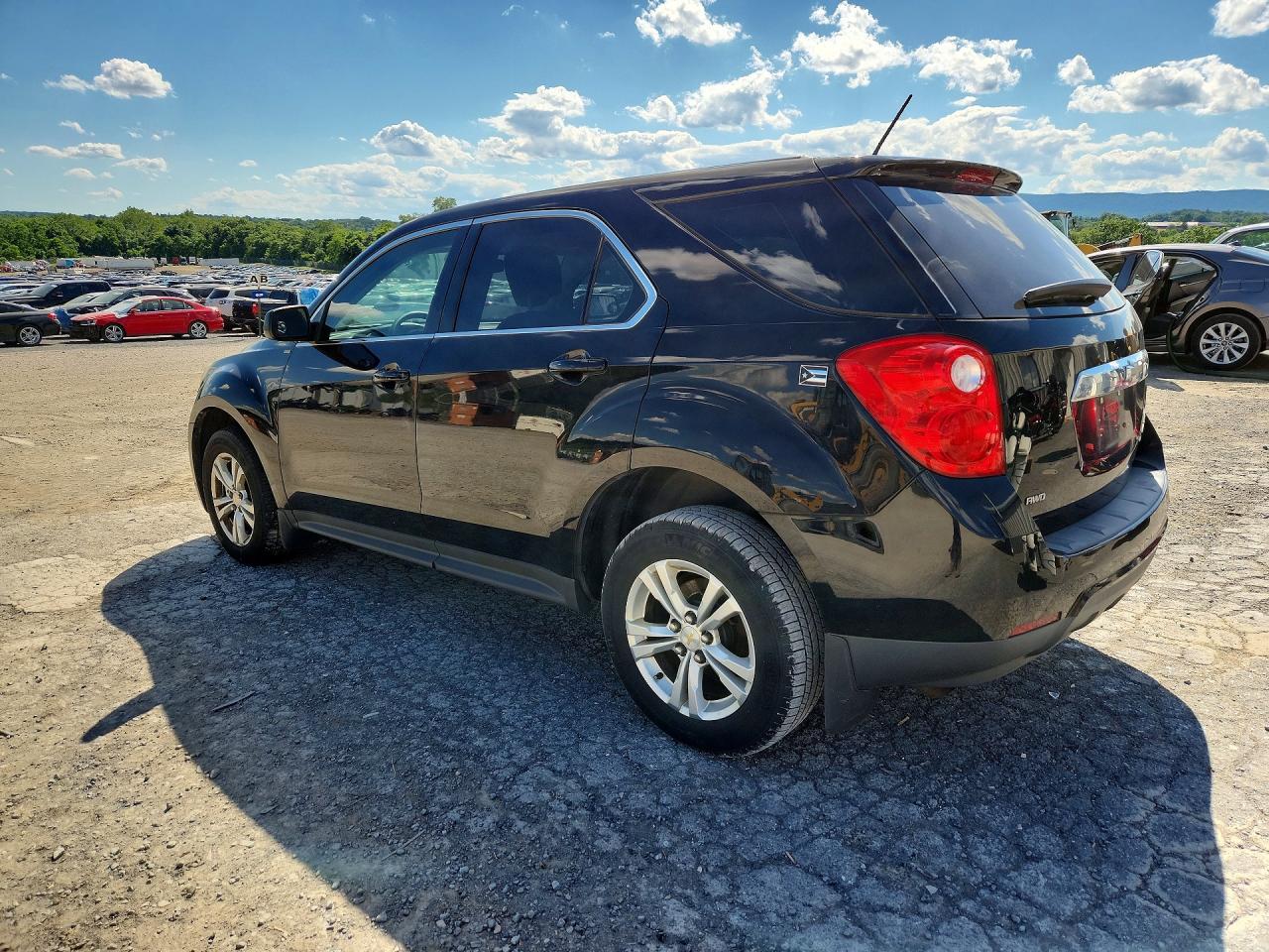 2015 Chevrolet Equinox Ls Черный vin: 2GNFLEEKXF6154148