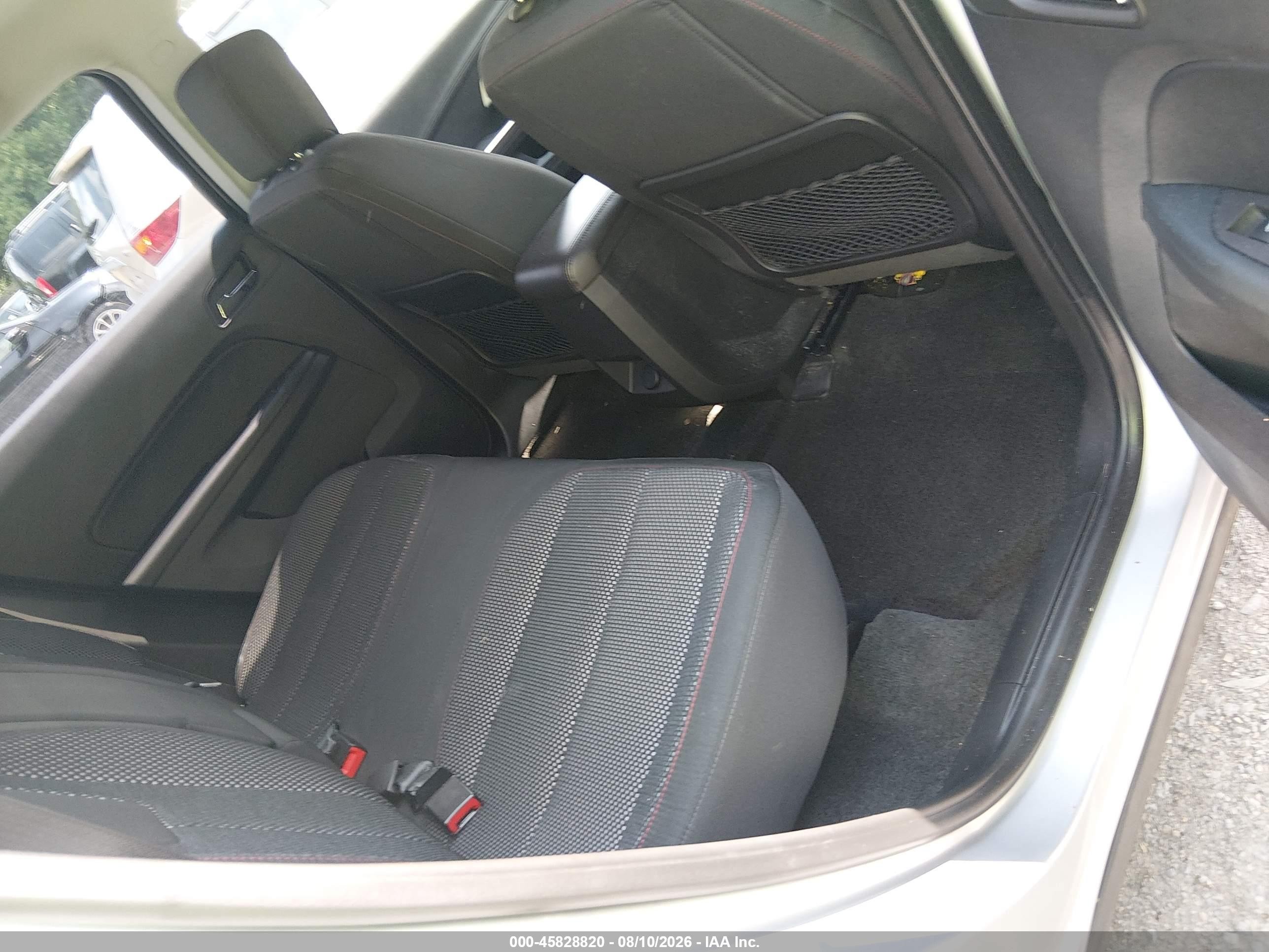 2017 Chevrolet Equinox Lt Серебряный vin: 2GNFLFEK0H6345716