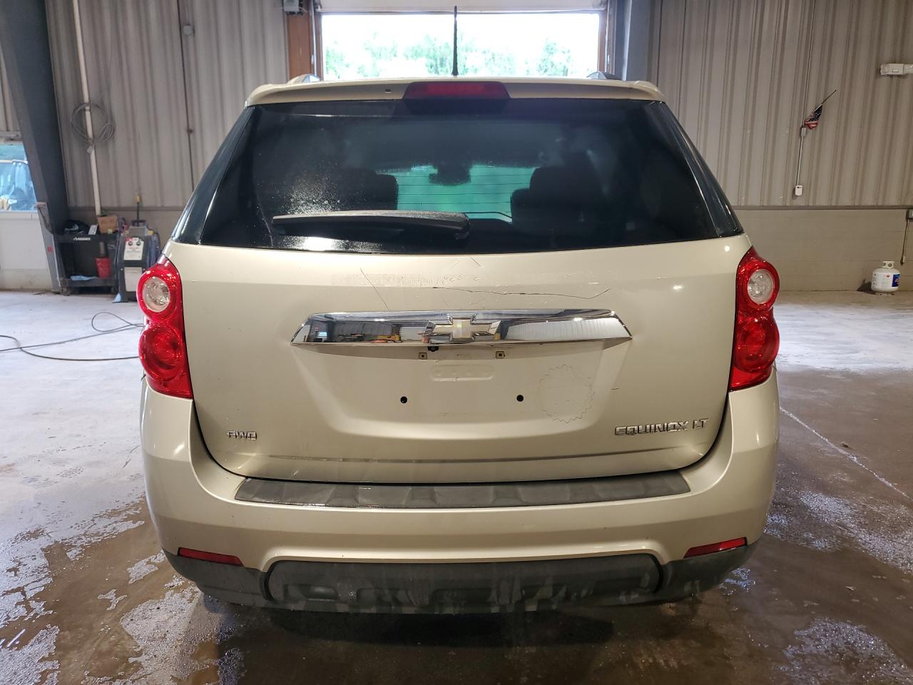 2014 Chevrolet Equinox Lt Gold vin: 2GNFLFEK1E6109166 Damage: Lift Gate, Multiple Scratches Heavy, 3