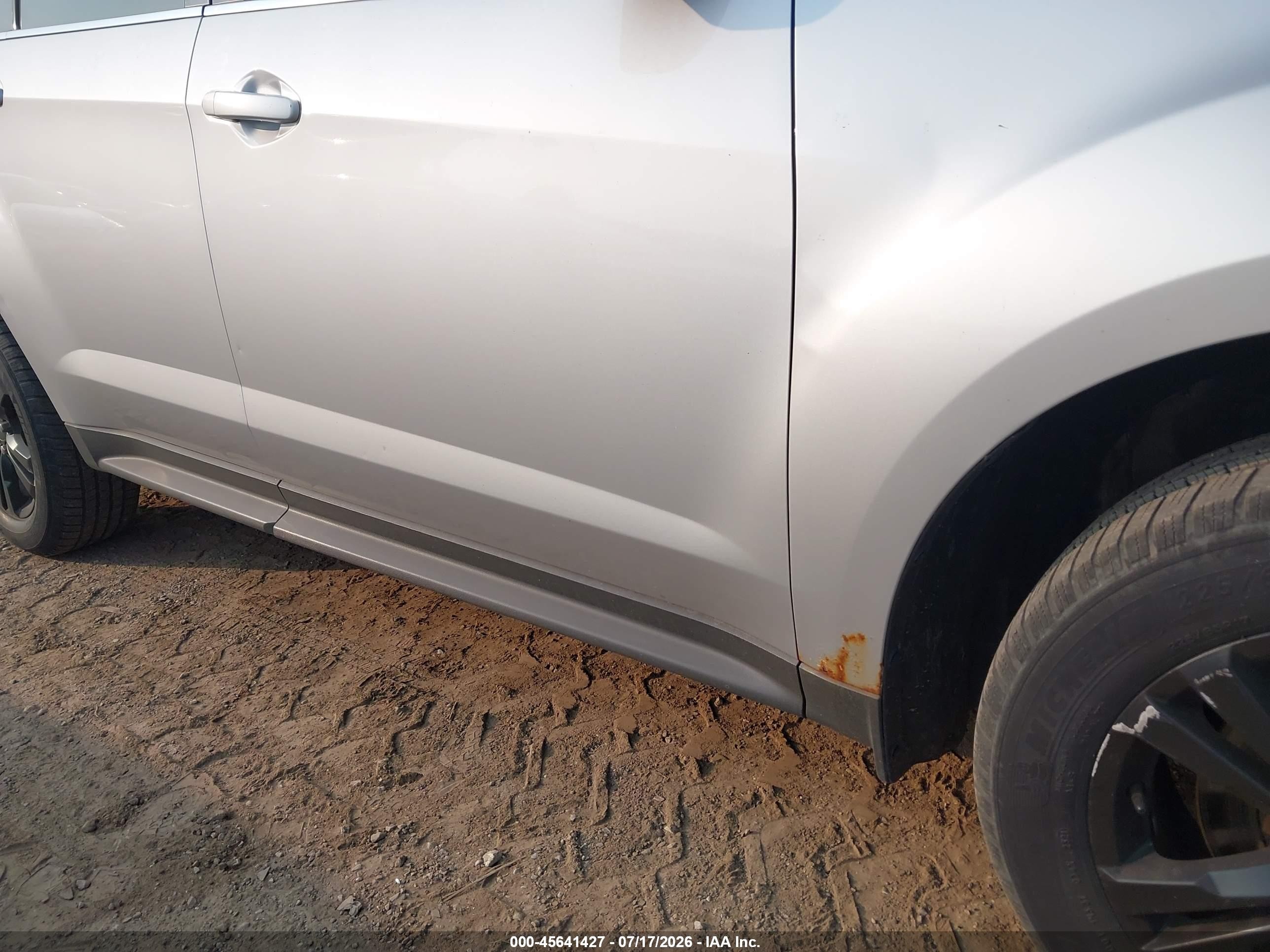 2015 Chevrolet Equinox Lt Silver vin: 2GNFLFEK4F6131003