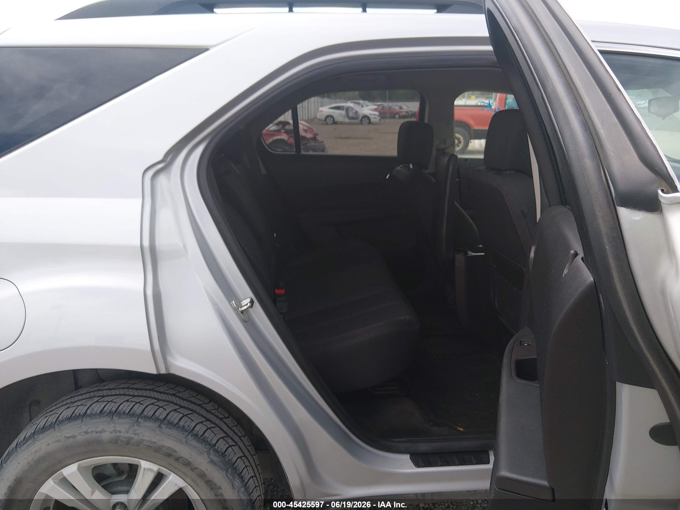 2014 Chevrolet Equinox Lt Silver vin: 2GNFLFEKXE6158754