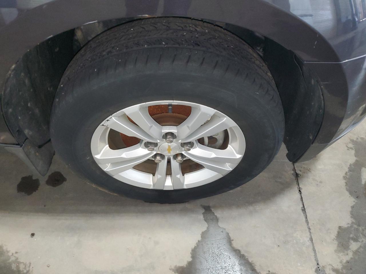2014 Chevrolet Equinox Lt Gray vin: 2GNFLGEK8E6207973 Damage: Right Front Wheel, Curb Rash, > 12 Inches