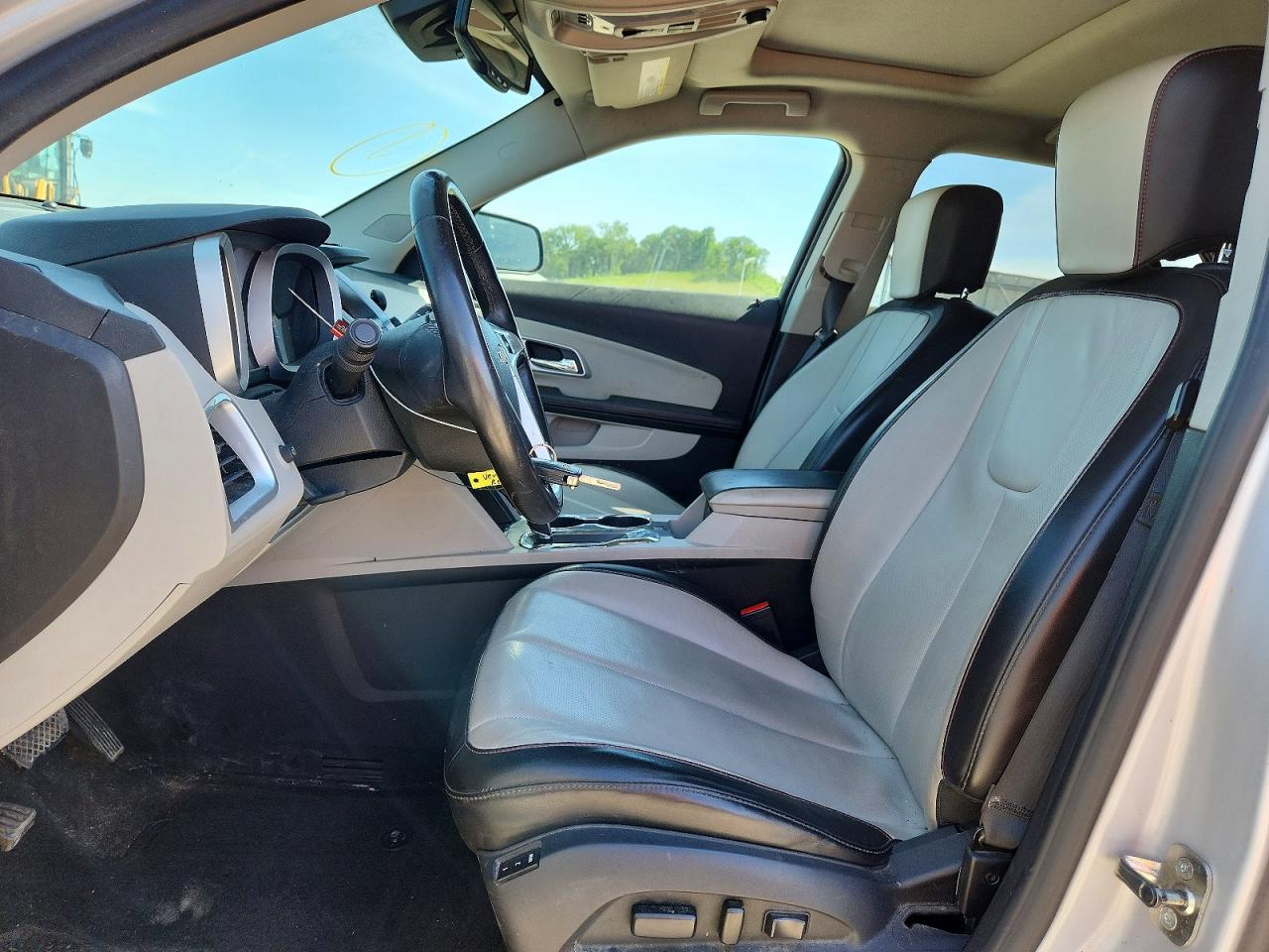 2015 Chevrolet Equinox Silver vin: 2GNFLHE33F6398461