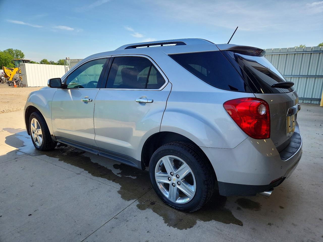 2015 Chevrolet Equinox Silver vin: 2GNFLHE33F6398461