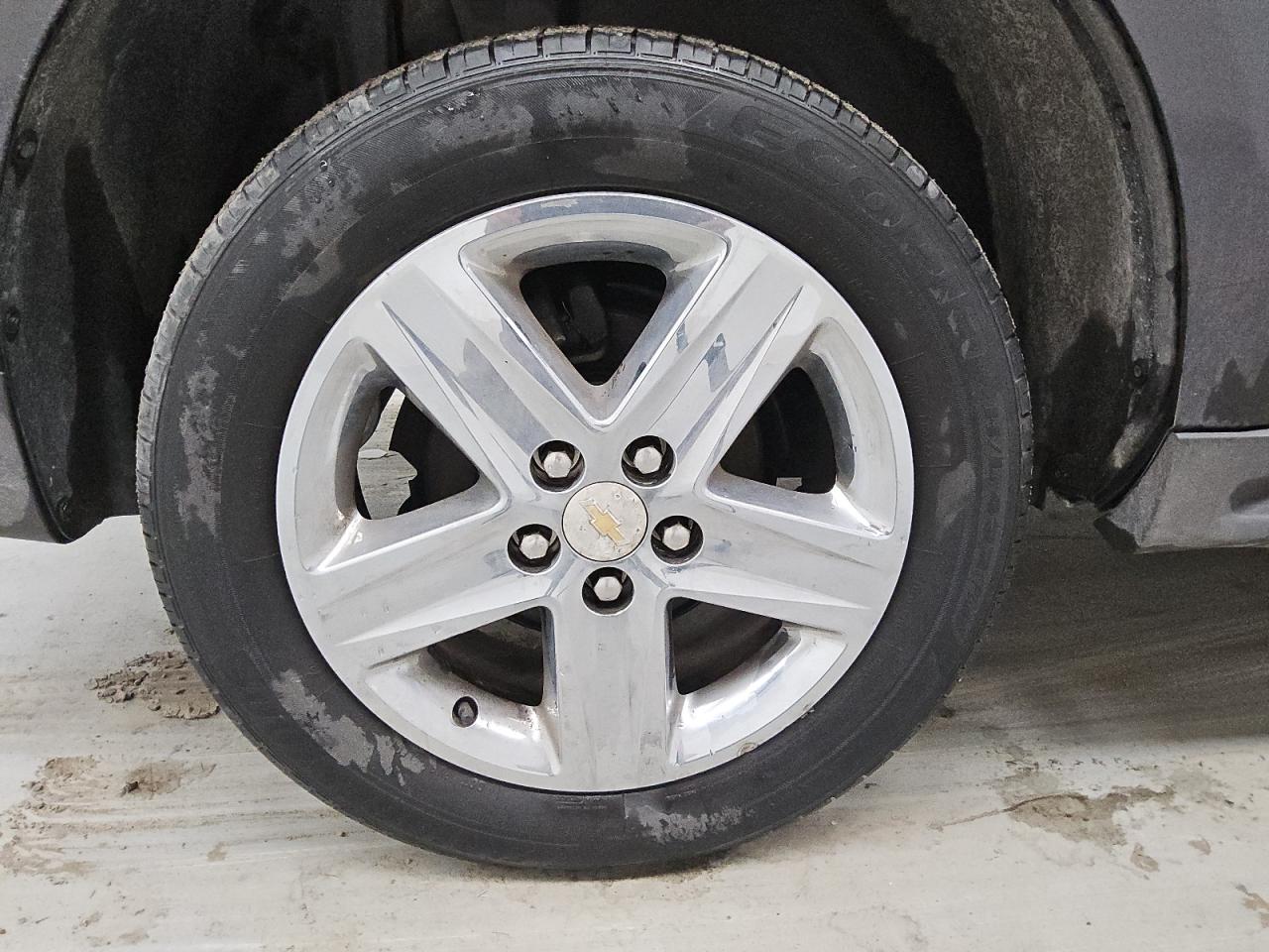 2015 Chevrolet Equinox Ltz Угольный vin: 2GNFLHE38F6236616 Damage: Right Rear Wheel, Curb Rash, 2 To 3 Inches