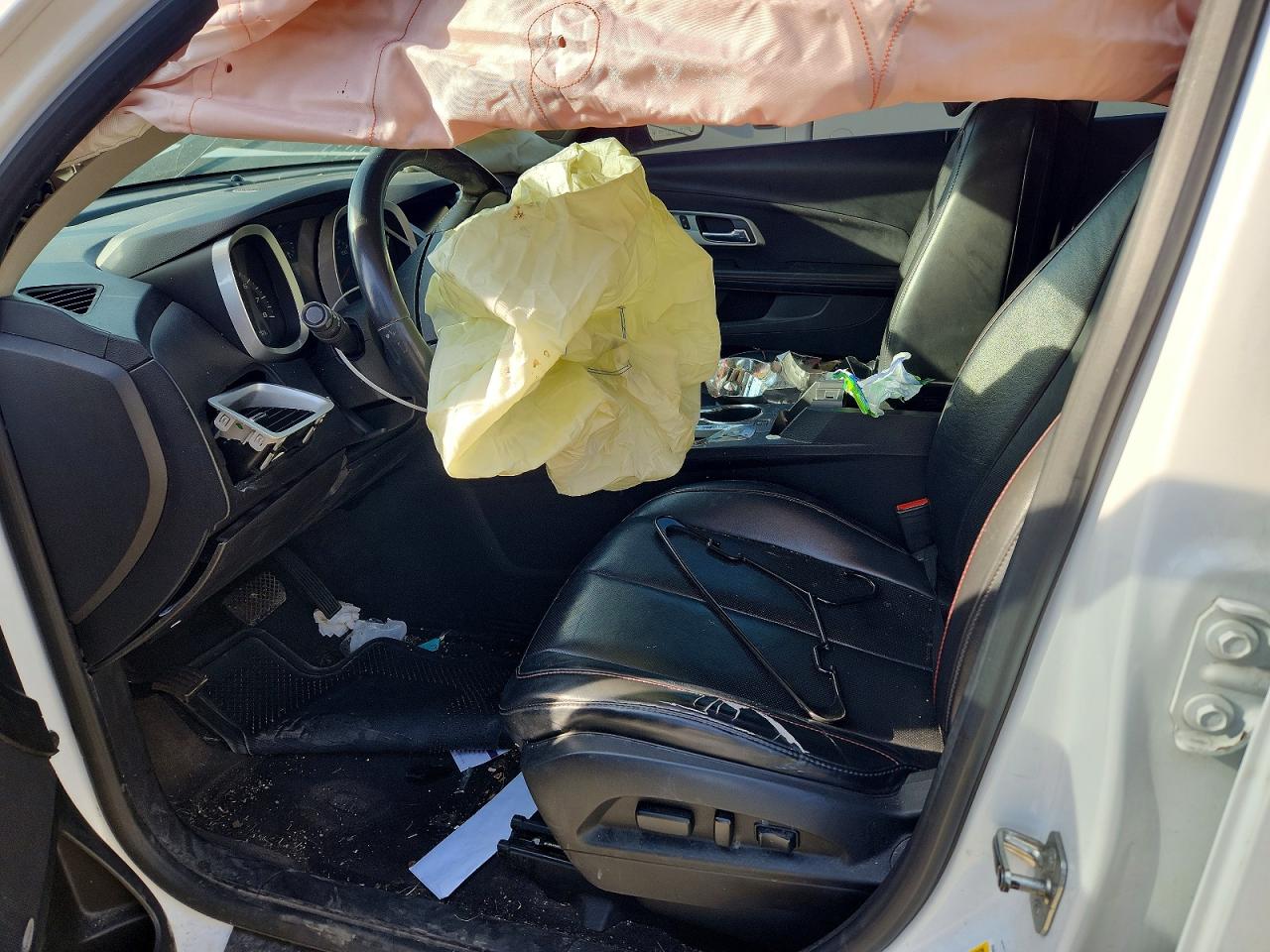 2012 Chevrolet Equinox Lt White vin: 2GNFLPE52C6151441