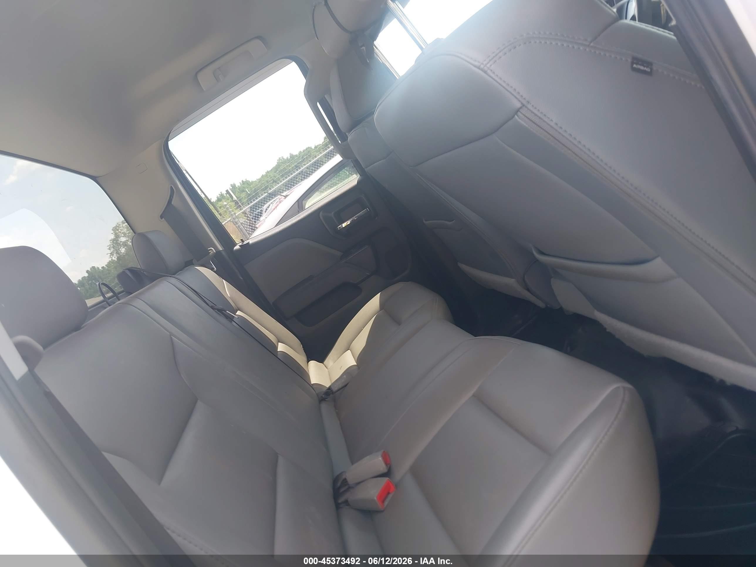 2019 Gmc Sierra 2500hd   White vin: 2GT22NEG5K1153910