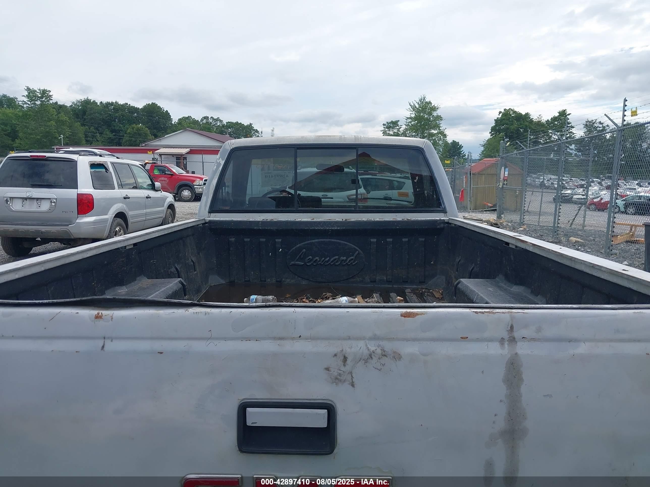 1989 Gmc Sierra C1500 Gray vin: 2GTDC14Z6K1567148