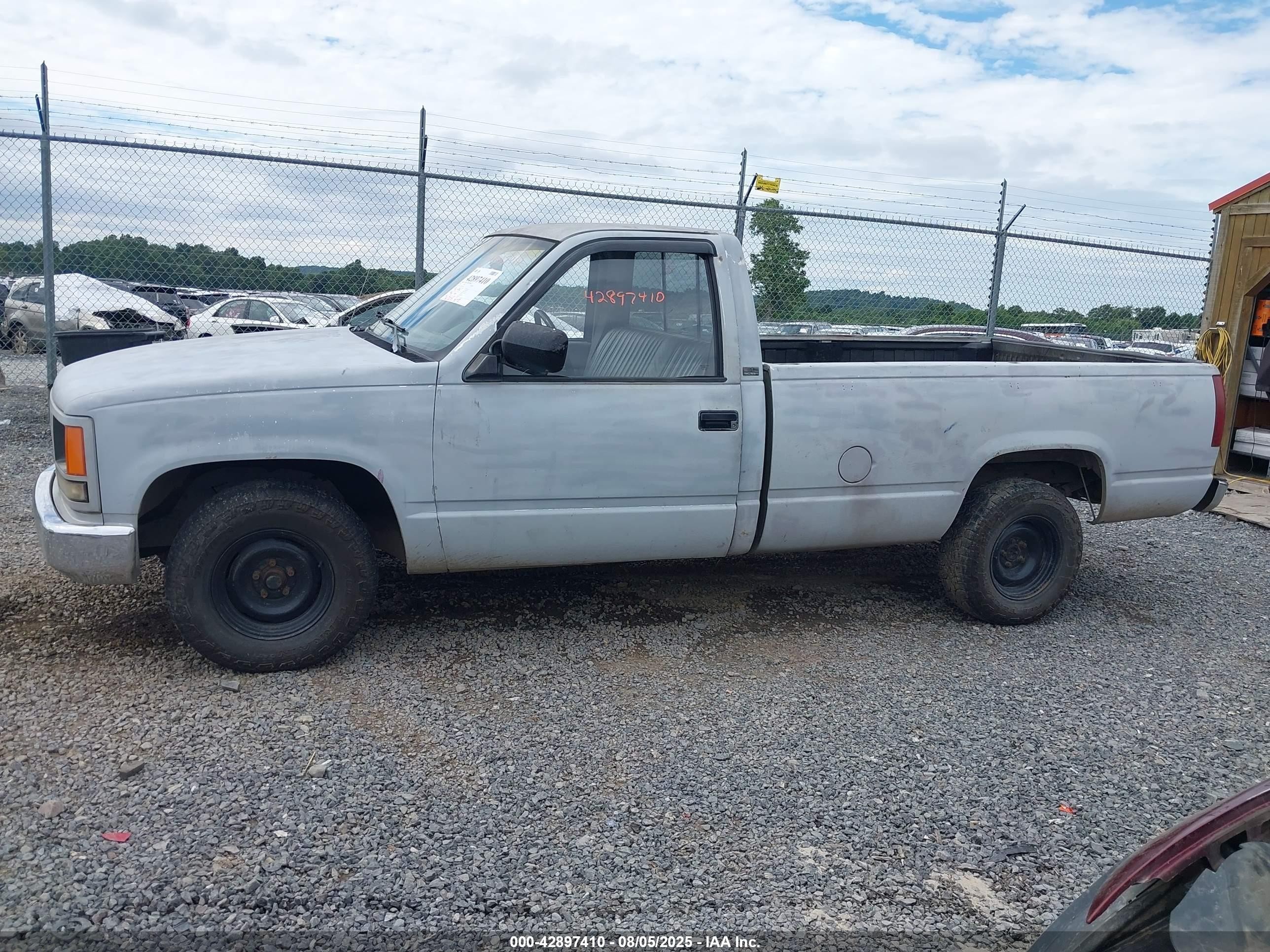 1989 Gmc Sierra C1500 Gray vin: 2GTDC14Z6K1567148