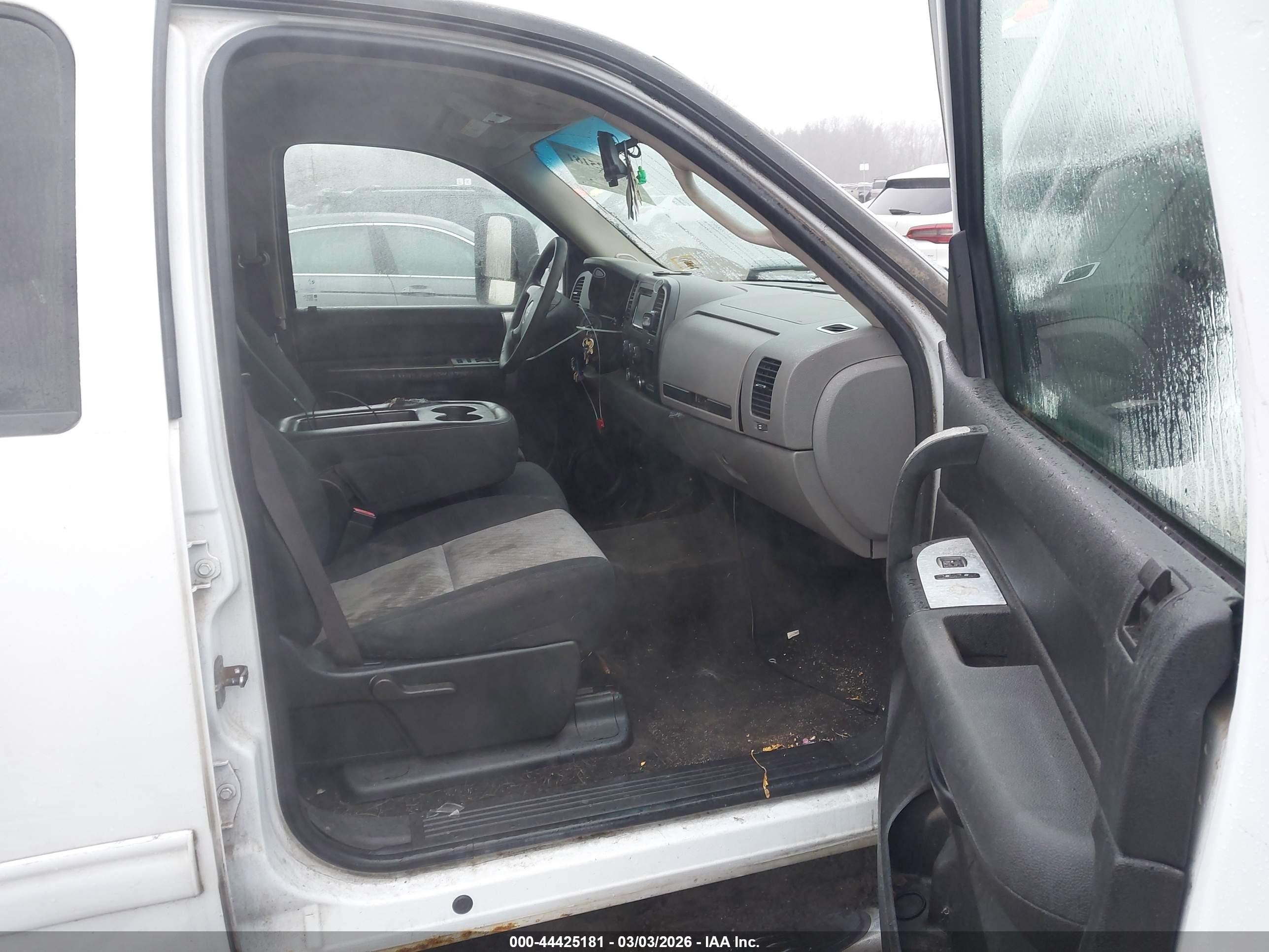 2007 Gmc Sierra 1500 Sl White vin: 2GTEC13C271719239