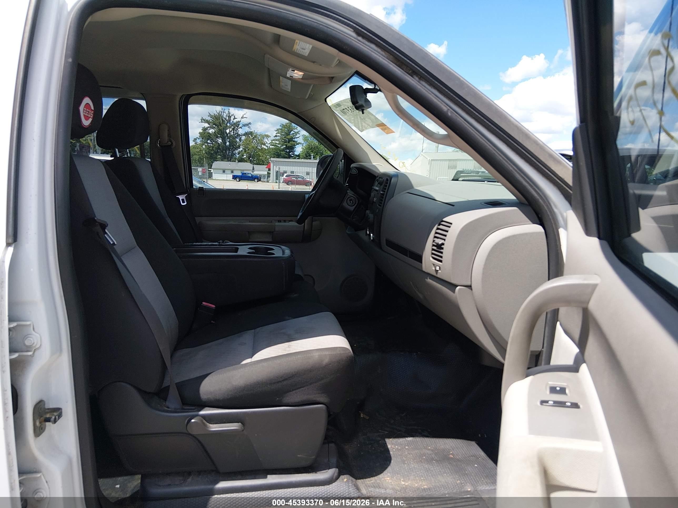 2007 Gmc Sierra 1500 Work Truck White vin: 2GTEC13C371693203