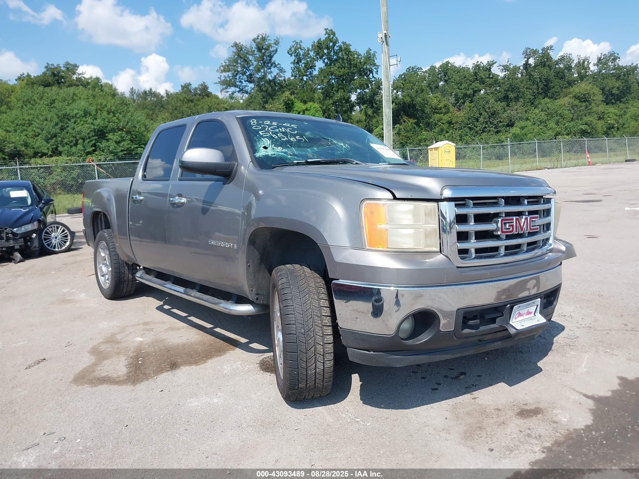 2007 Gmc Sierra 1500 Sle1 Gray vin: 2GTEC13C471565651