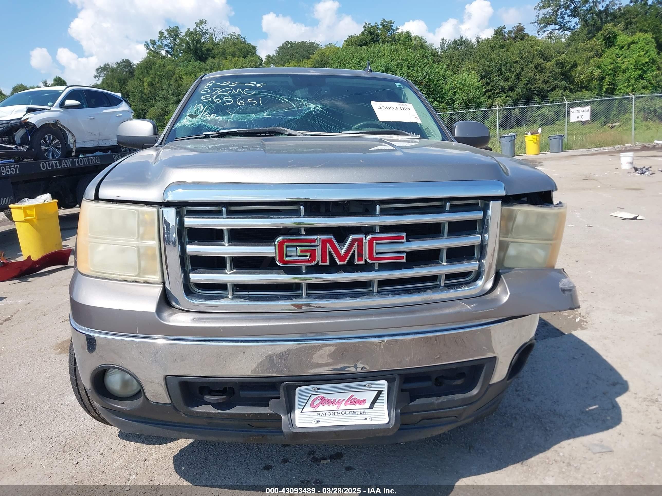 2007 Gmc Sierra 1500 Sle1 Gray vin: 2GTEC13C471565651