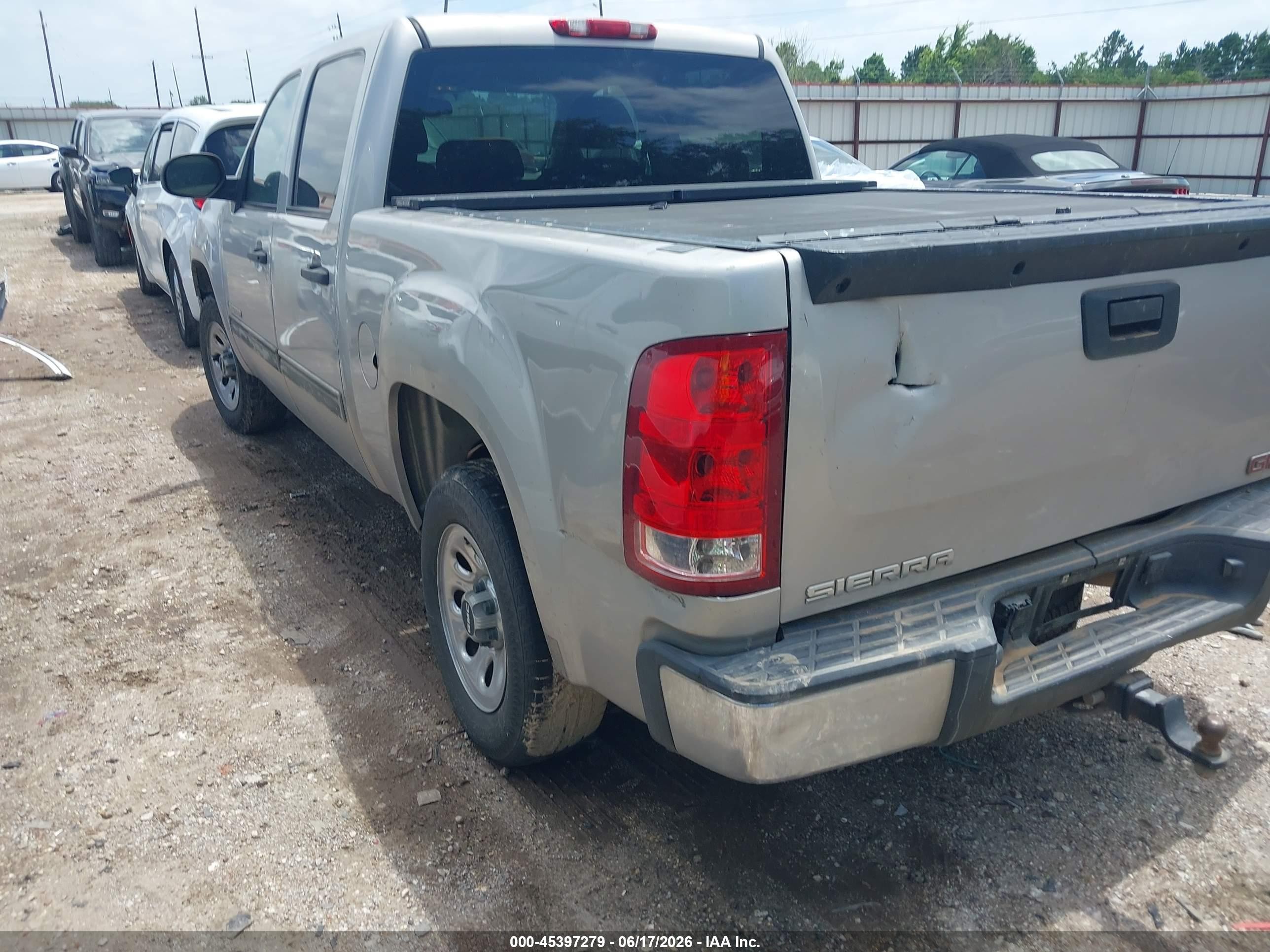 2008 Gmc Sierra 1500 Sl Gray vin: 2GTEC13C581338583