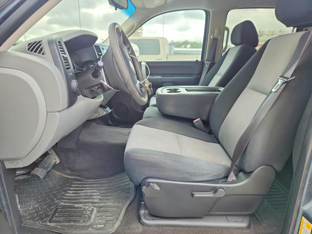 2008 Gmc Sierra C1500 Black vin: 2GTEC13C681146105
