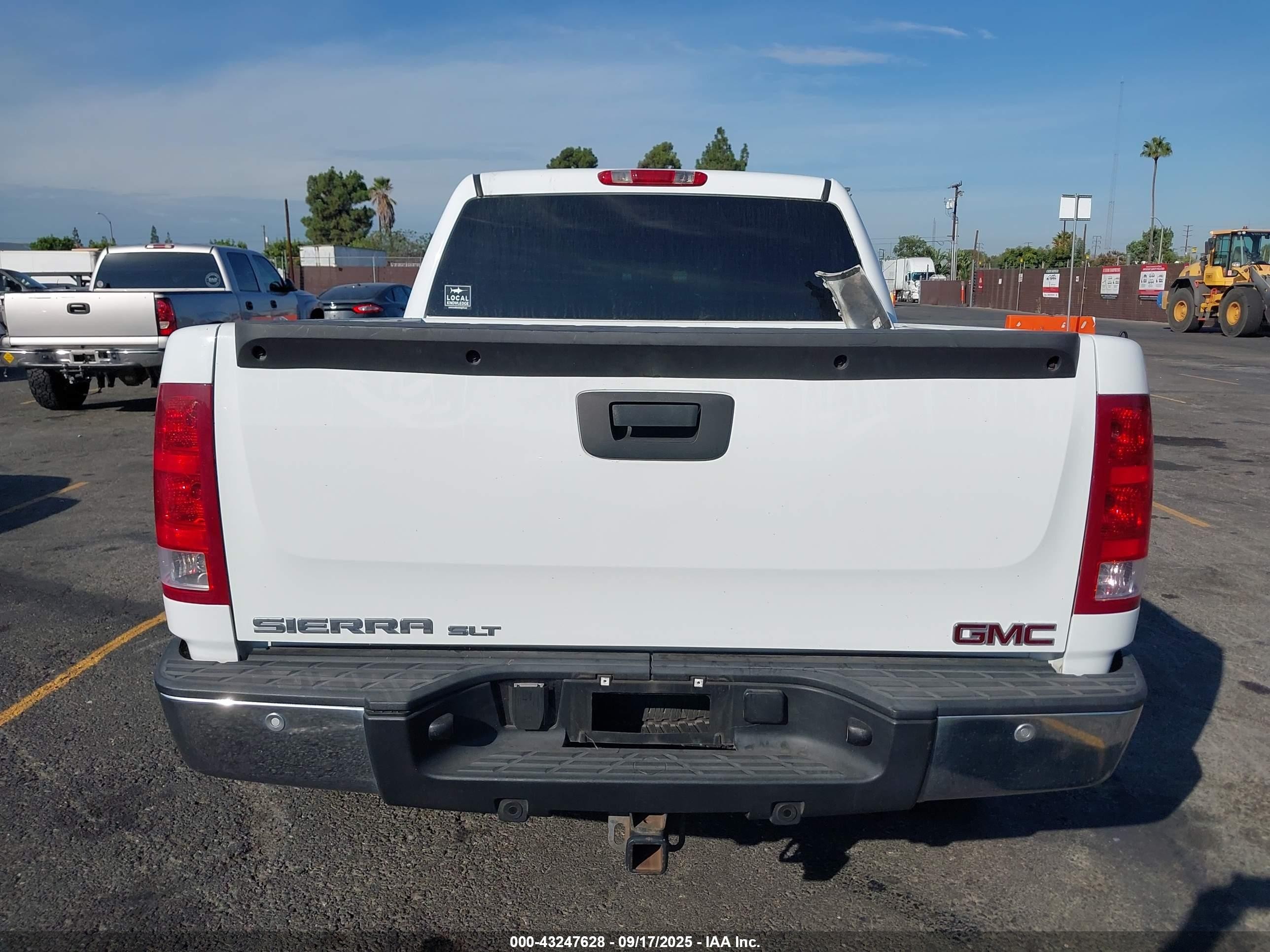 2007 Gmc Sierra 1500 Slt White vin: 2GTEC13J271503891