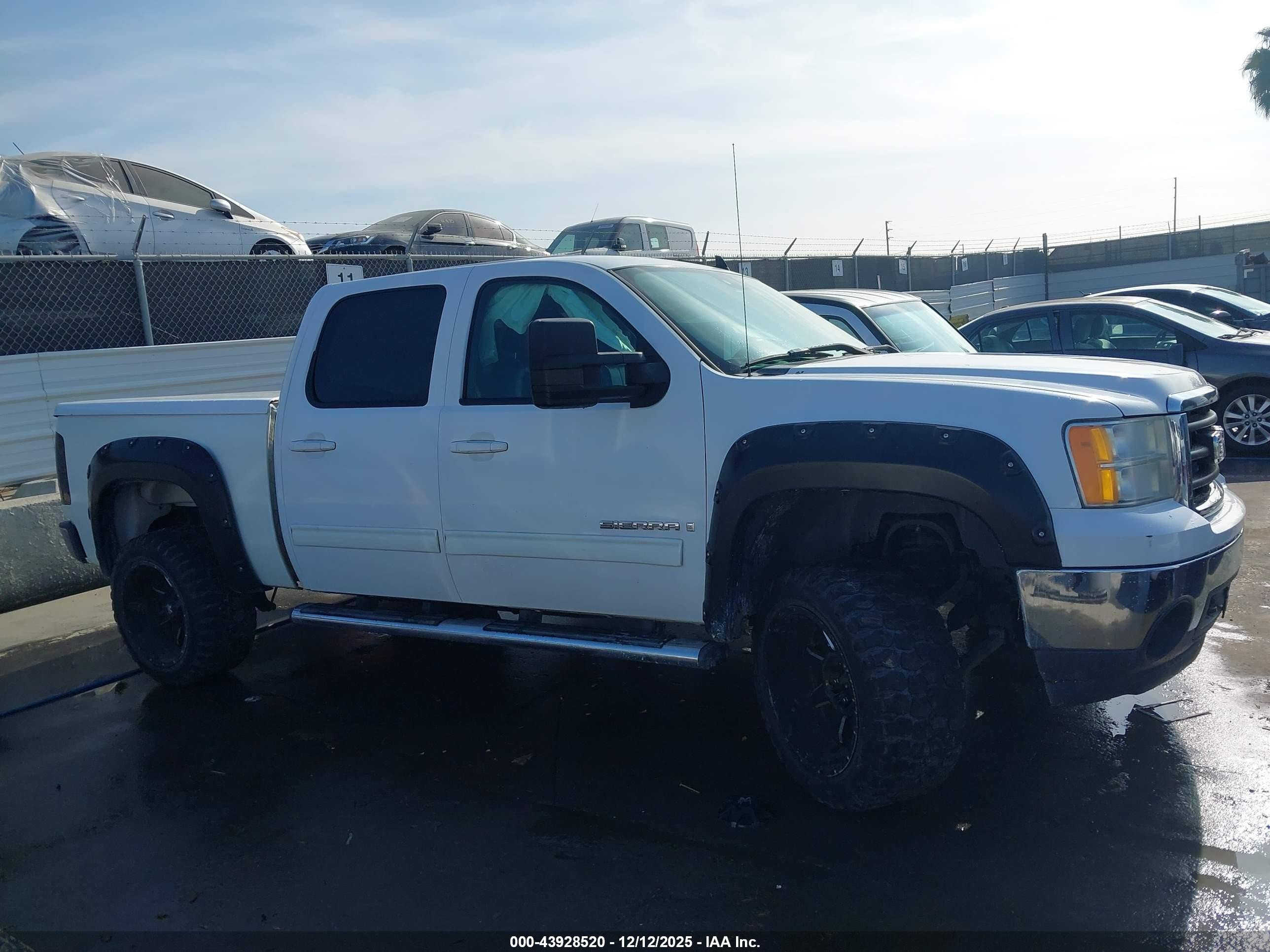 2008 Gmc Sierra 1500 Sle2 Белый vin: 2GTEC13J281209540