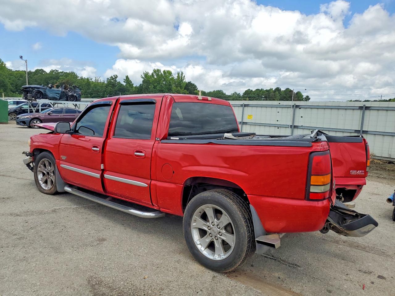 2006 Gmc New Sierra C1500 Red vin: 2GTEC13T061242048