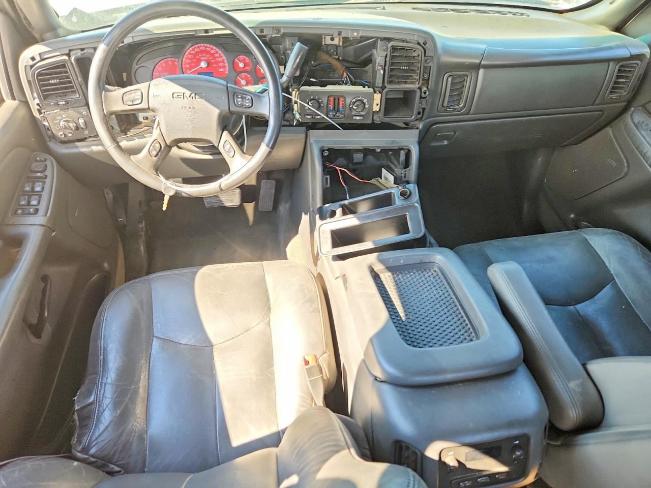 2004 Gmc New Sierra C1500 Tan vin: 2GTEC13T141322455